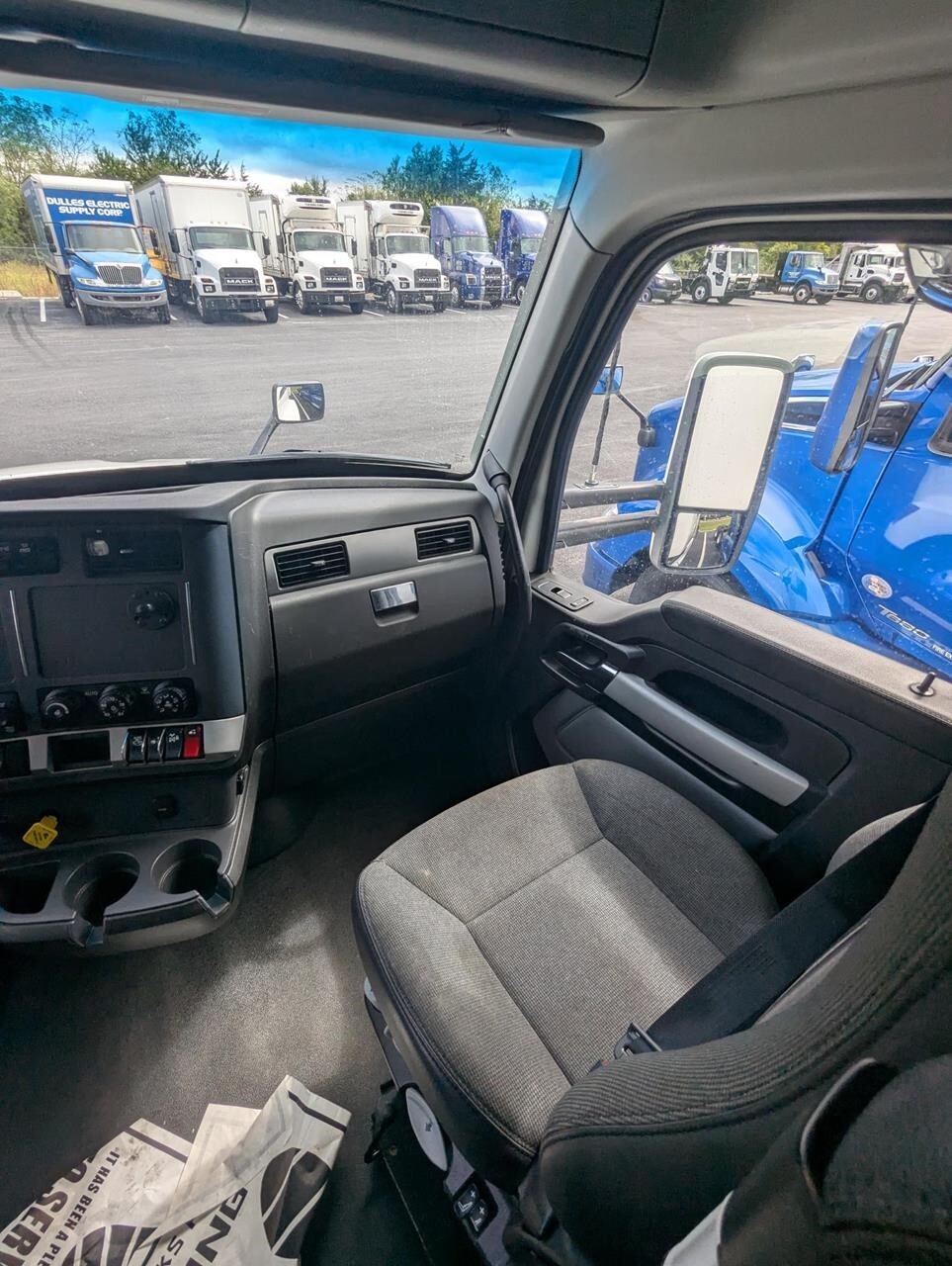 2022 Kenworth T680