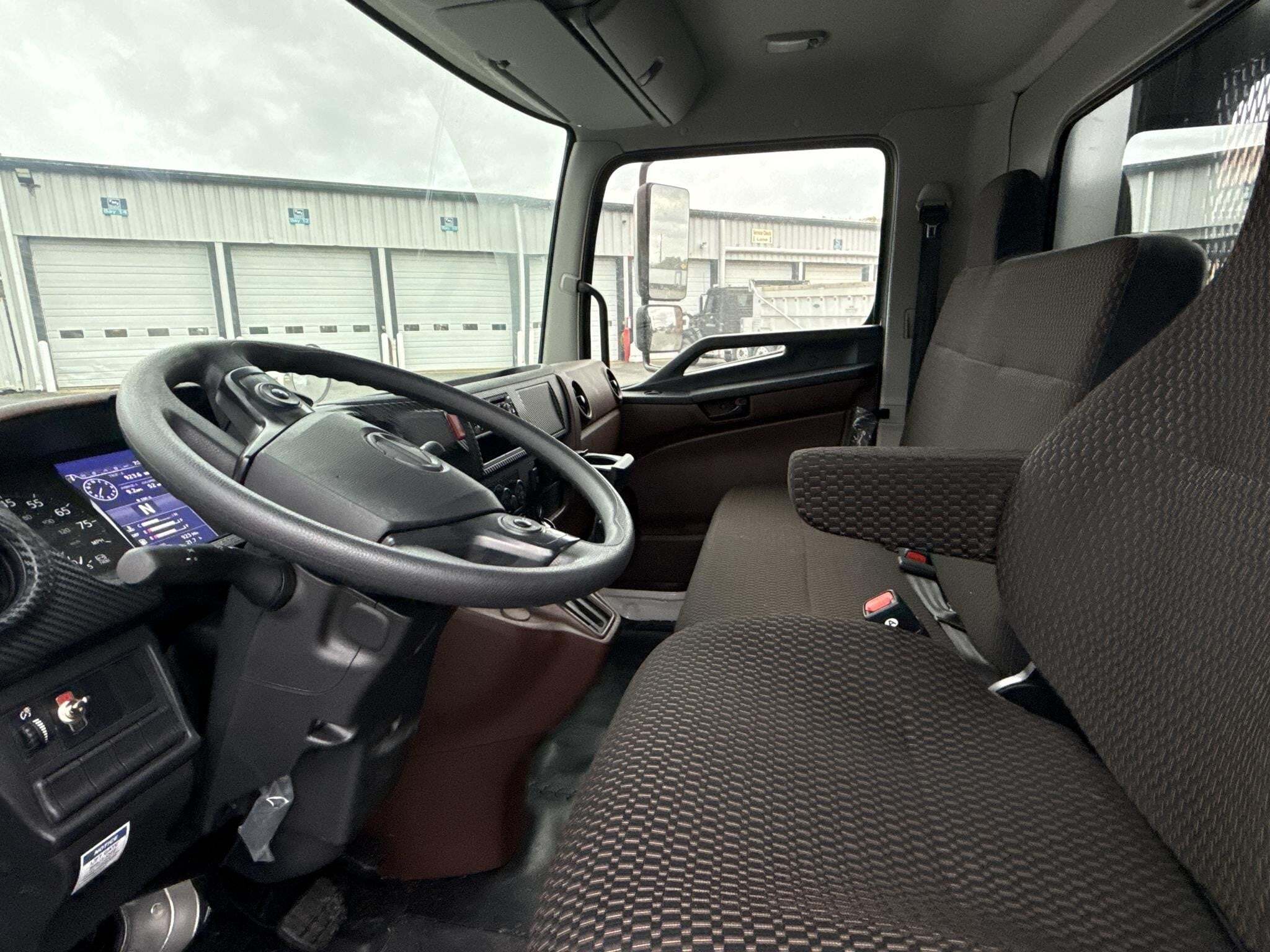 2026 Hino L6