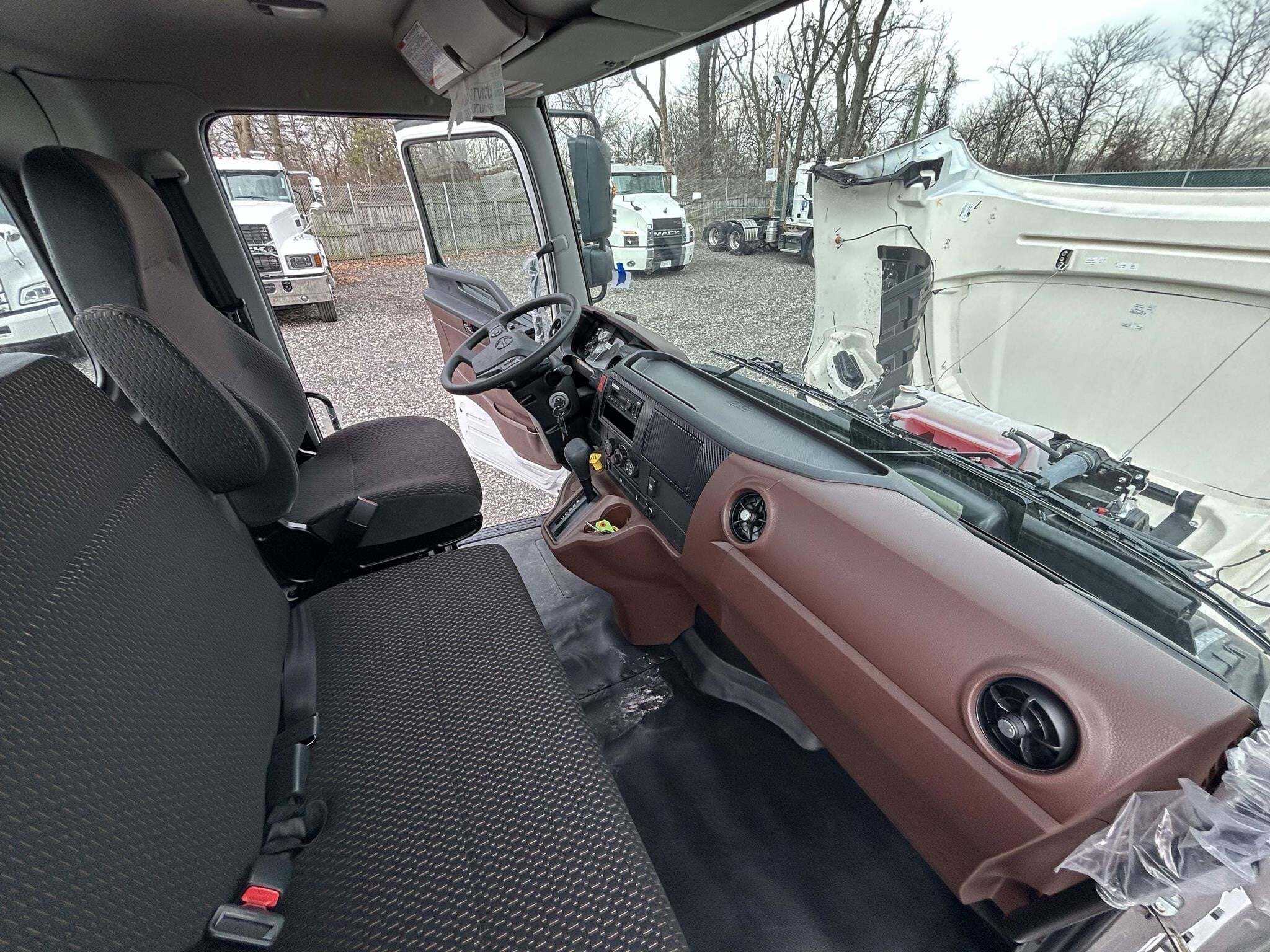 2026 Hino L6