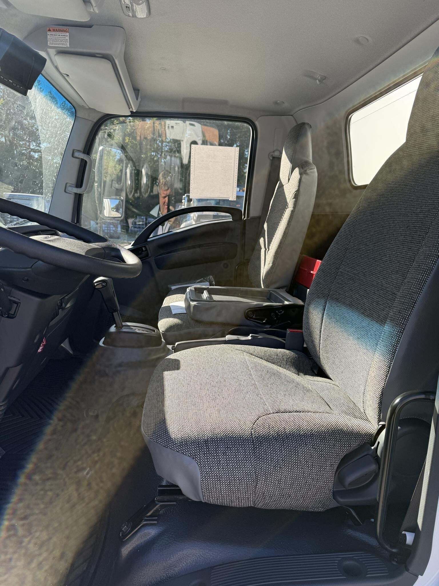 2026 Isuzu NPR HD