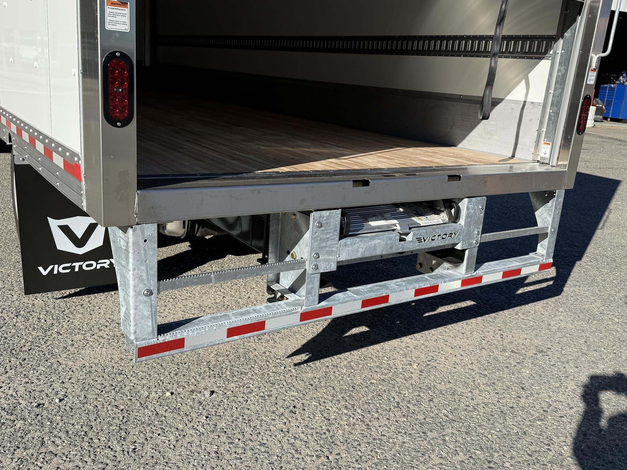 2026 Isuzu NPR HD