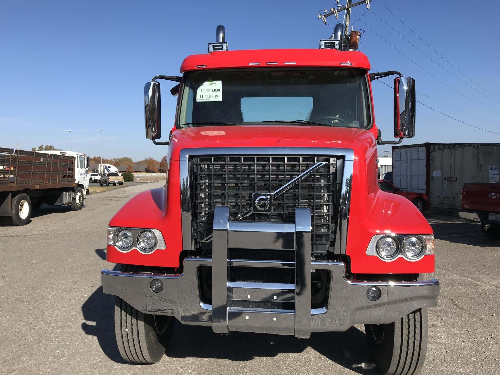 2027 Volvo VHD64FT300