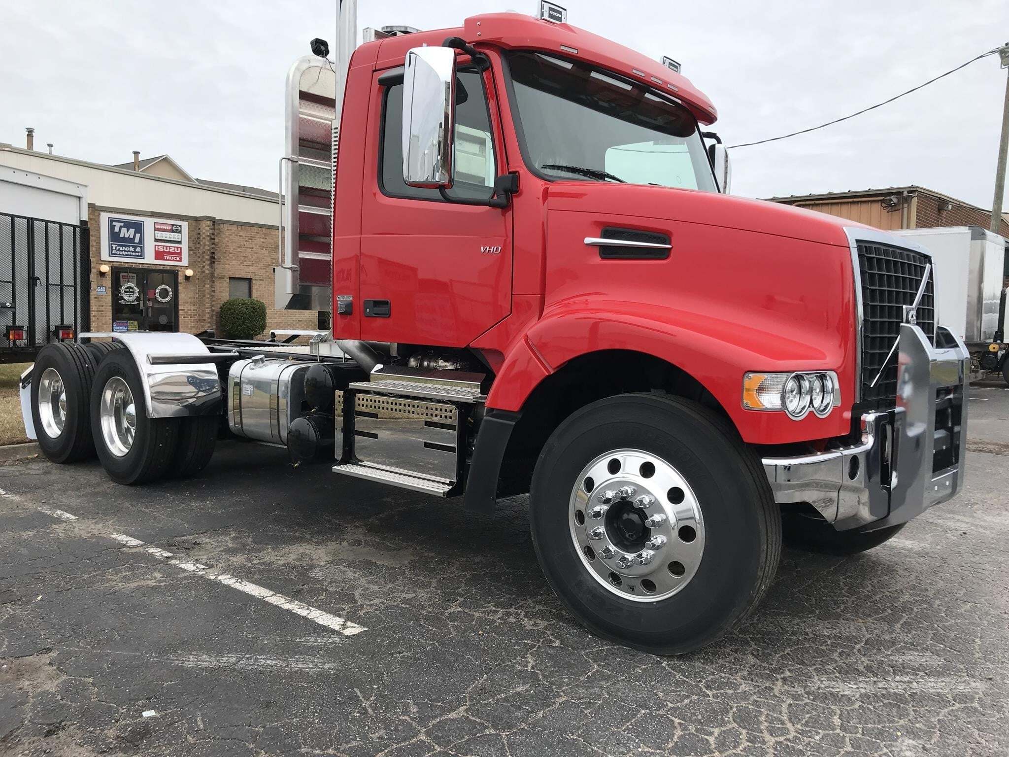 2027 Volvo VHD64FT300