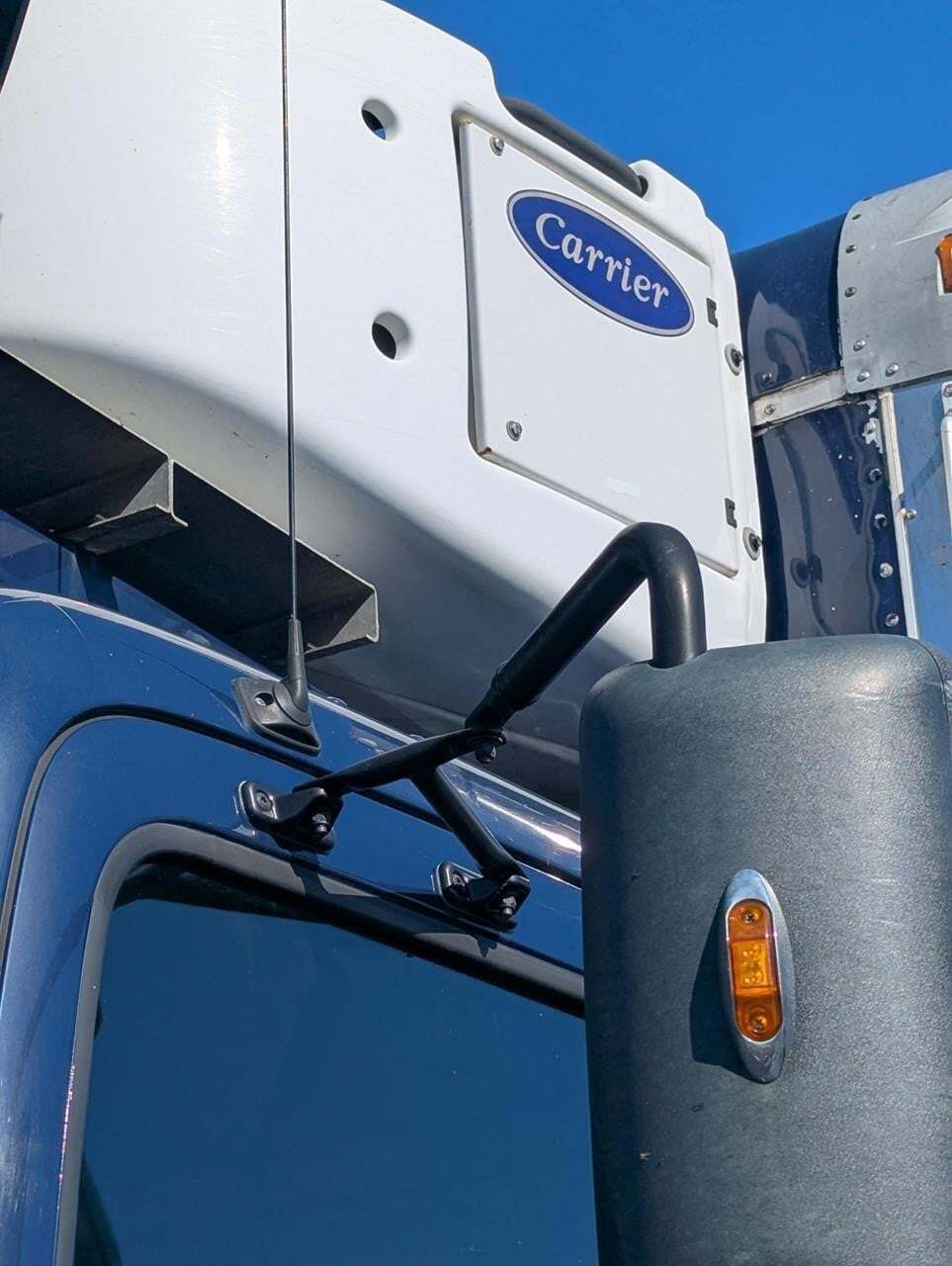 2021 Hino L6