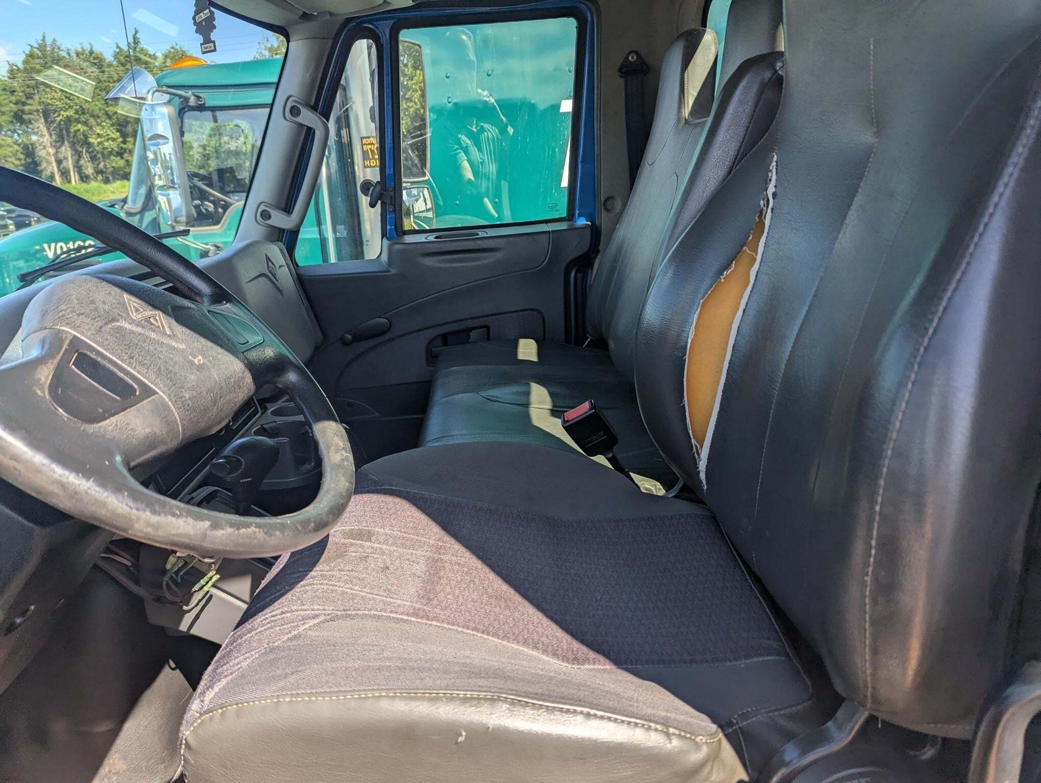 2013 International DURASTAR 4300