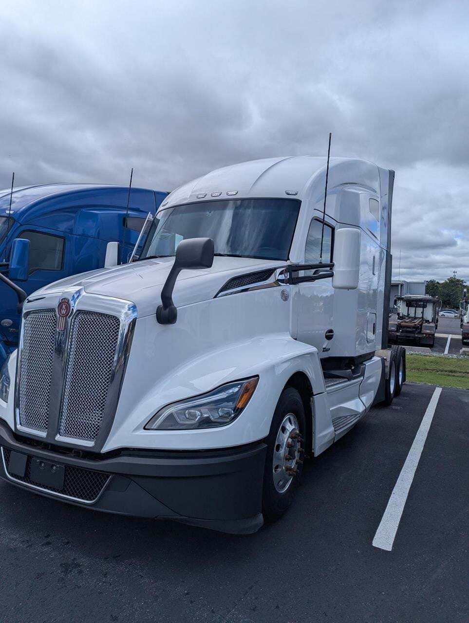 2022 Kenworth T680