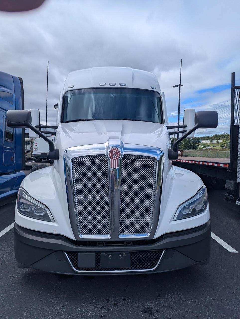 2022 Kenworth T680