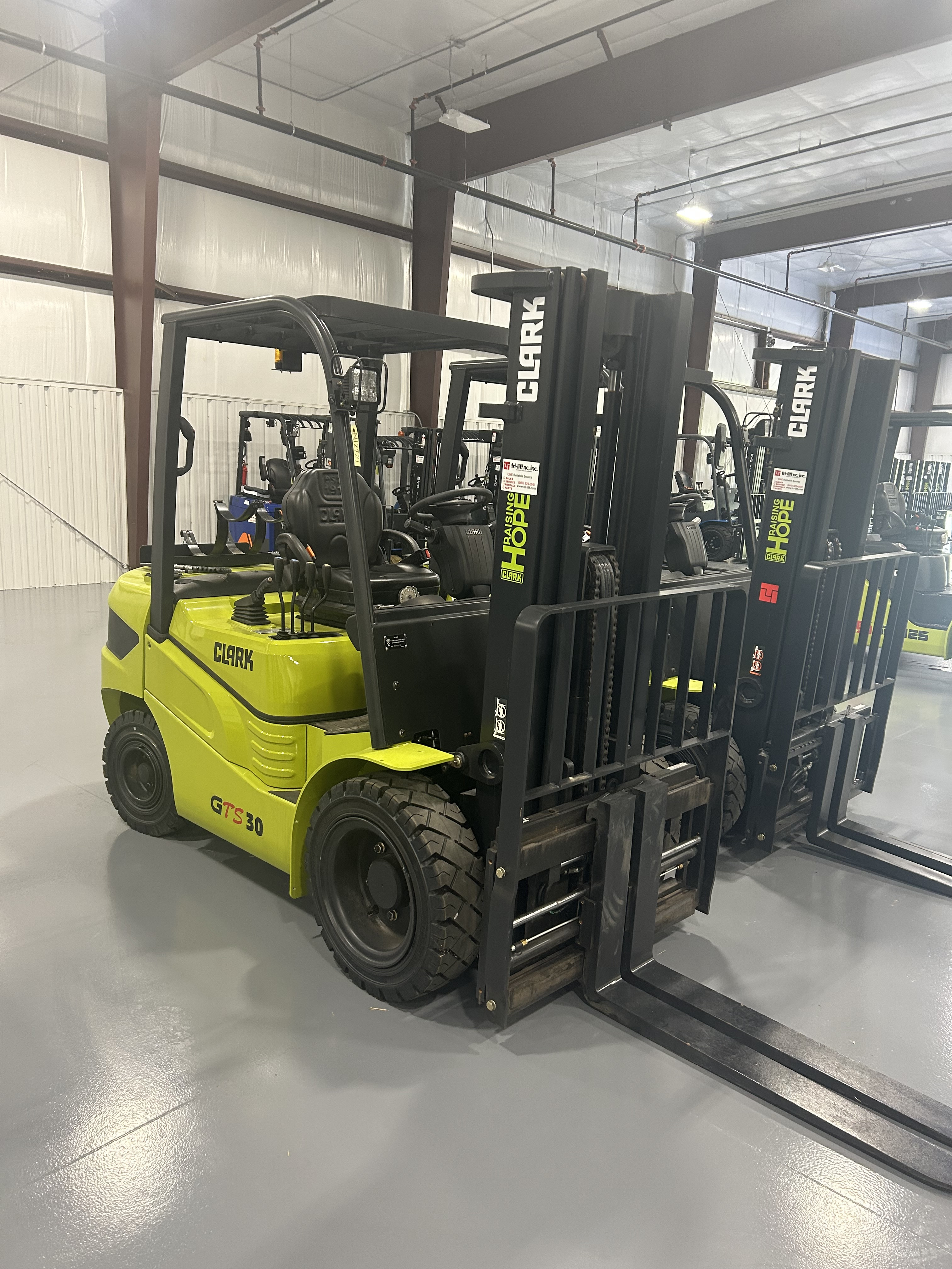 Photo of a 2024 Clark GTS30