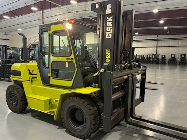 2025 Clark C70D