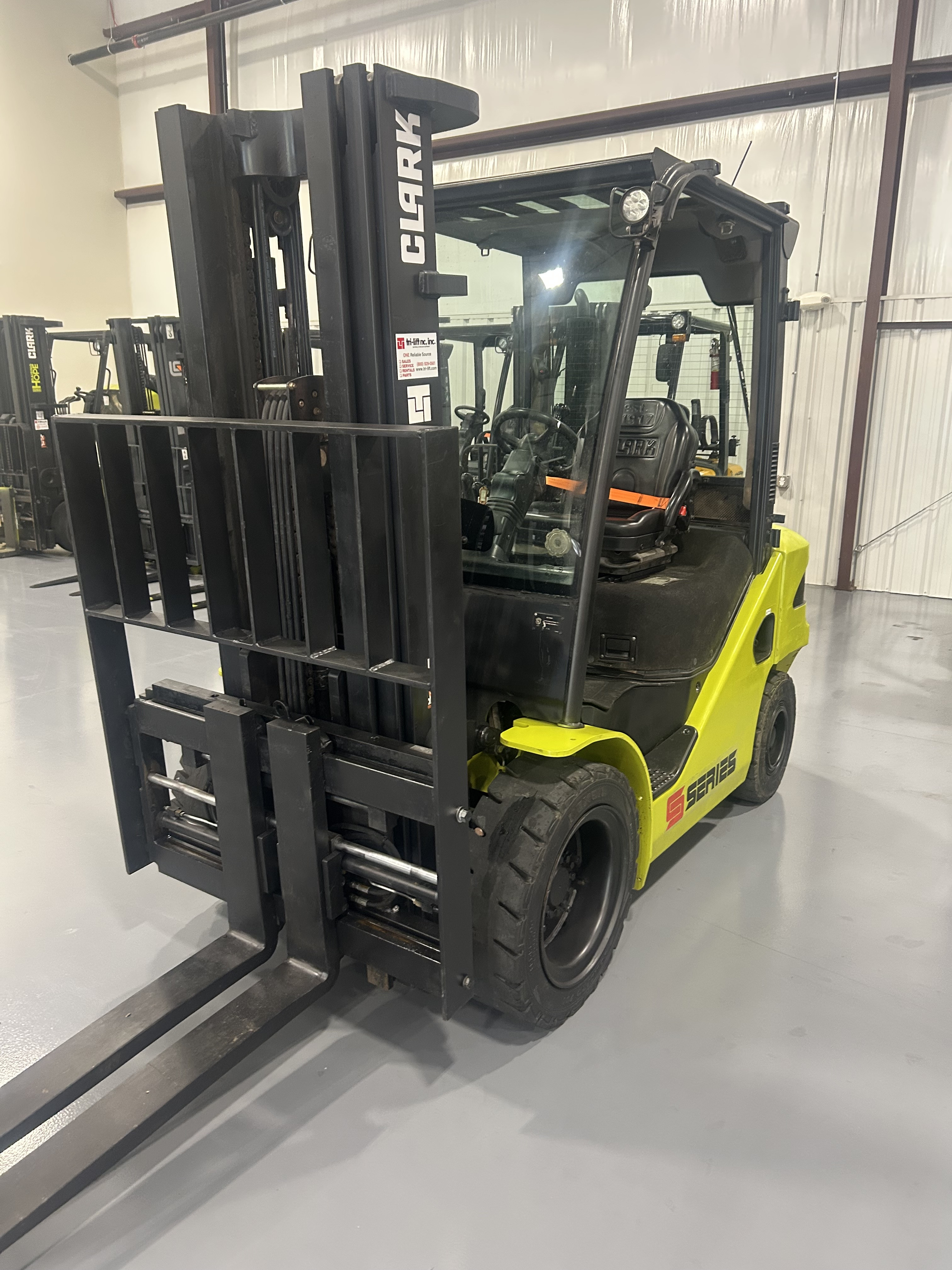 2020 Clark S30D