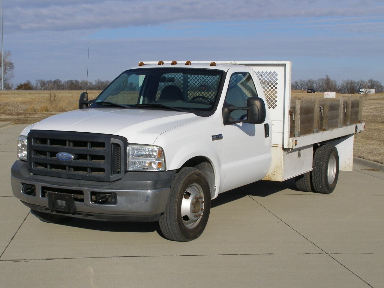 Used, 2006, Ford, F350 Super Duty, Flatbed Trucks