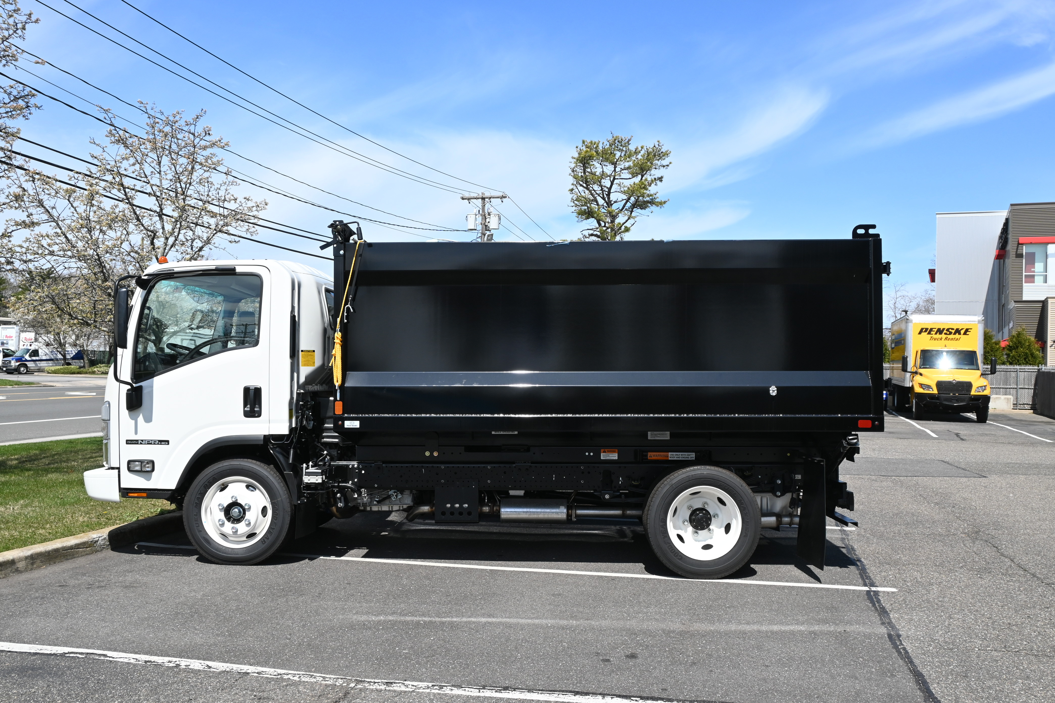 2025 Isuzu NPR-HD Standard Cab (N-Series Gas)