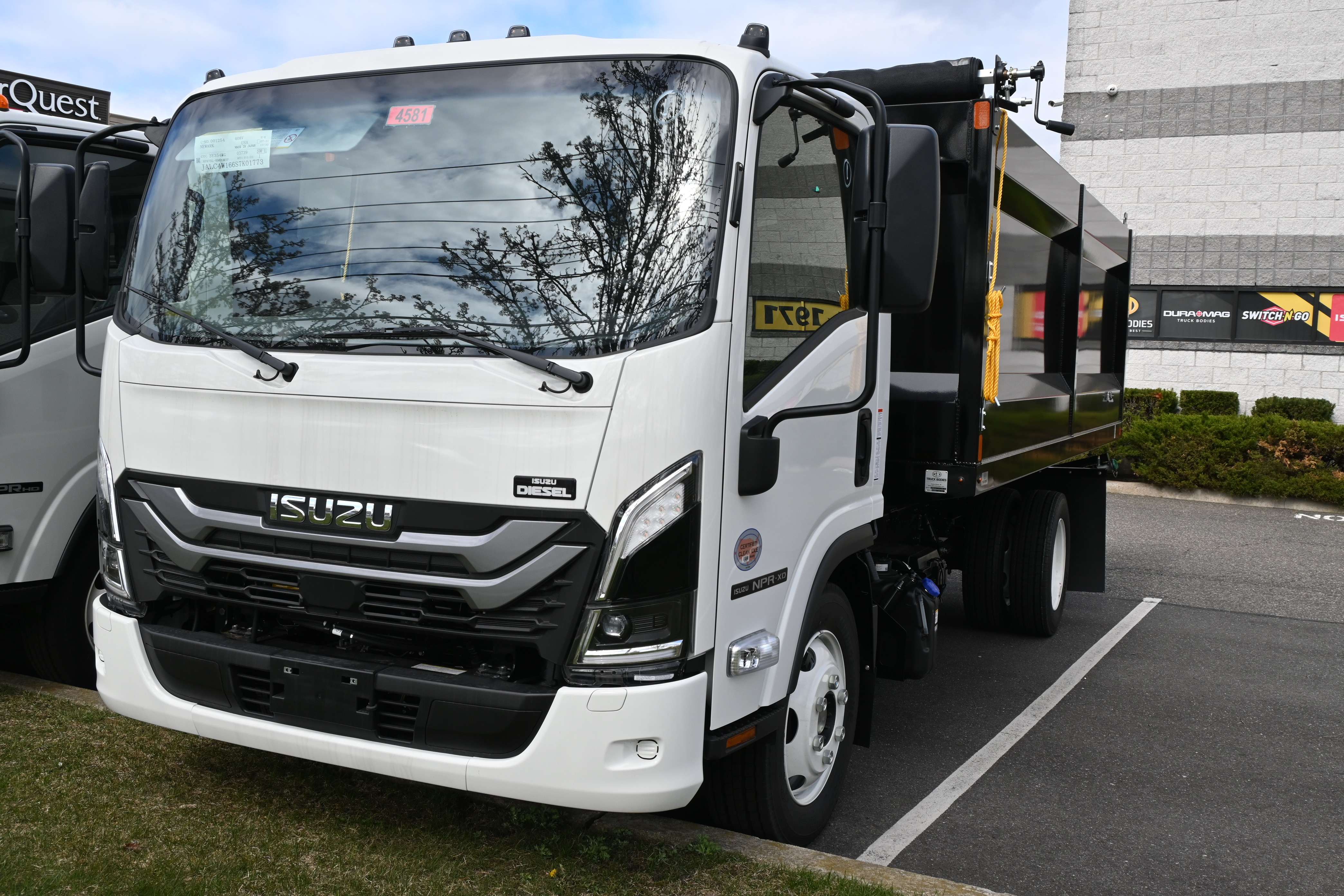 2025 Isuzu NPR-XD Standard Cab (N-Series Diesel)