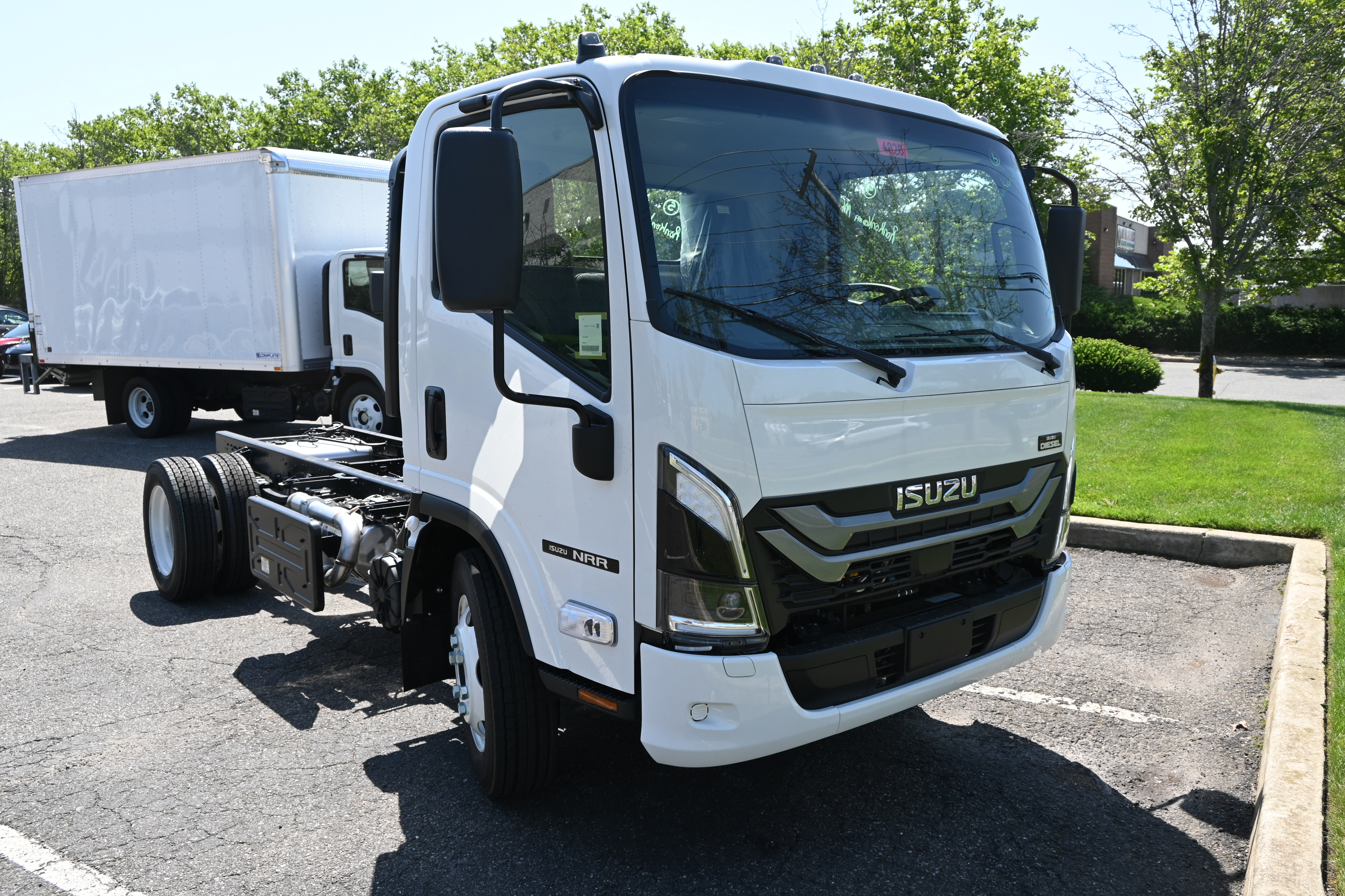 Photo of a 2026 Isuzu NRR Standard Cab (N-Series Diesel)