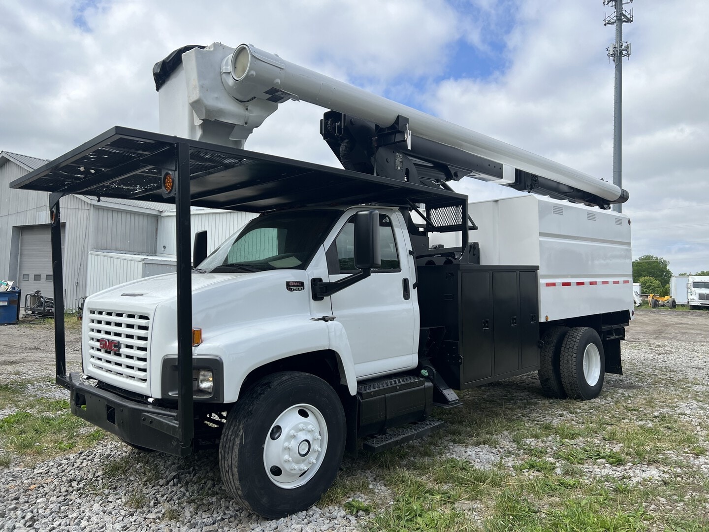Forestry Trucks, Bucket Trucks, Tree Service Trucks For Sale