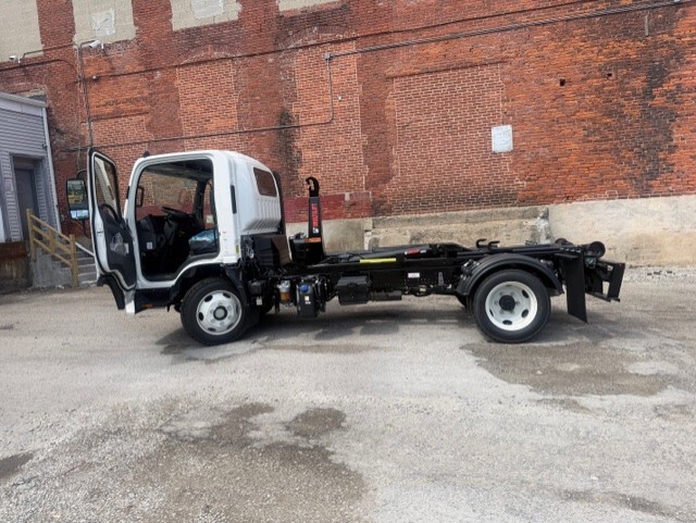 Photo of a 2026 Isuzu NRR