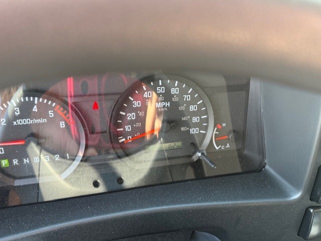 2025 Isuzu NRR