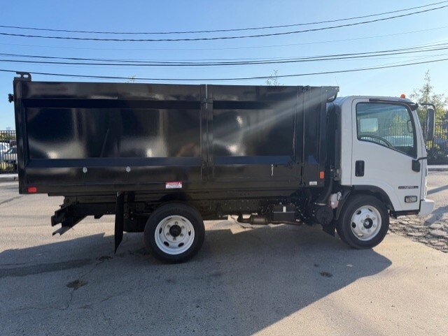 2026 Isuzu NPR HD