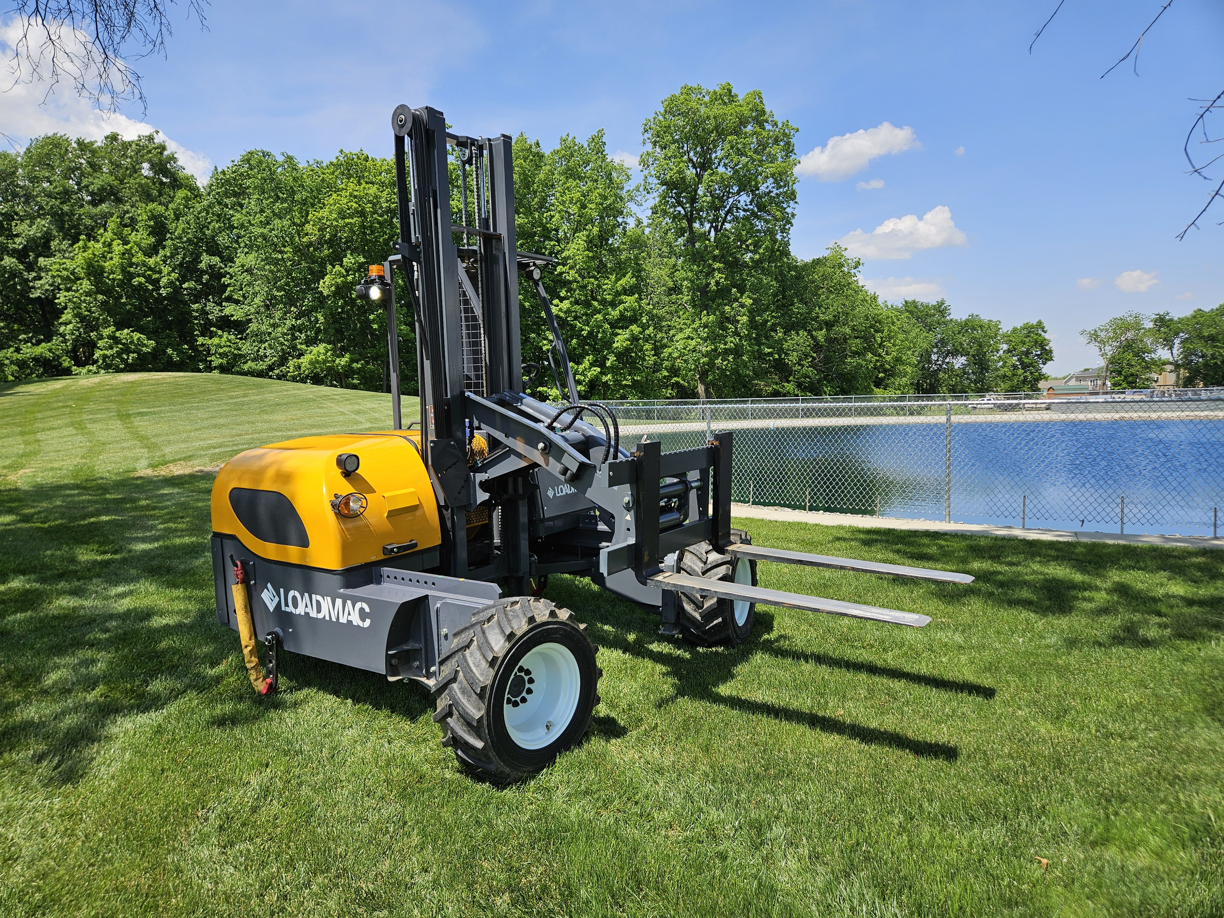 New, 2024, Loadmac, 855 4 Way with Extended Reach, Forklifts / Lift Trucks