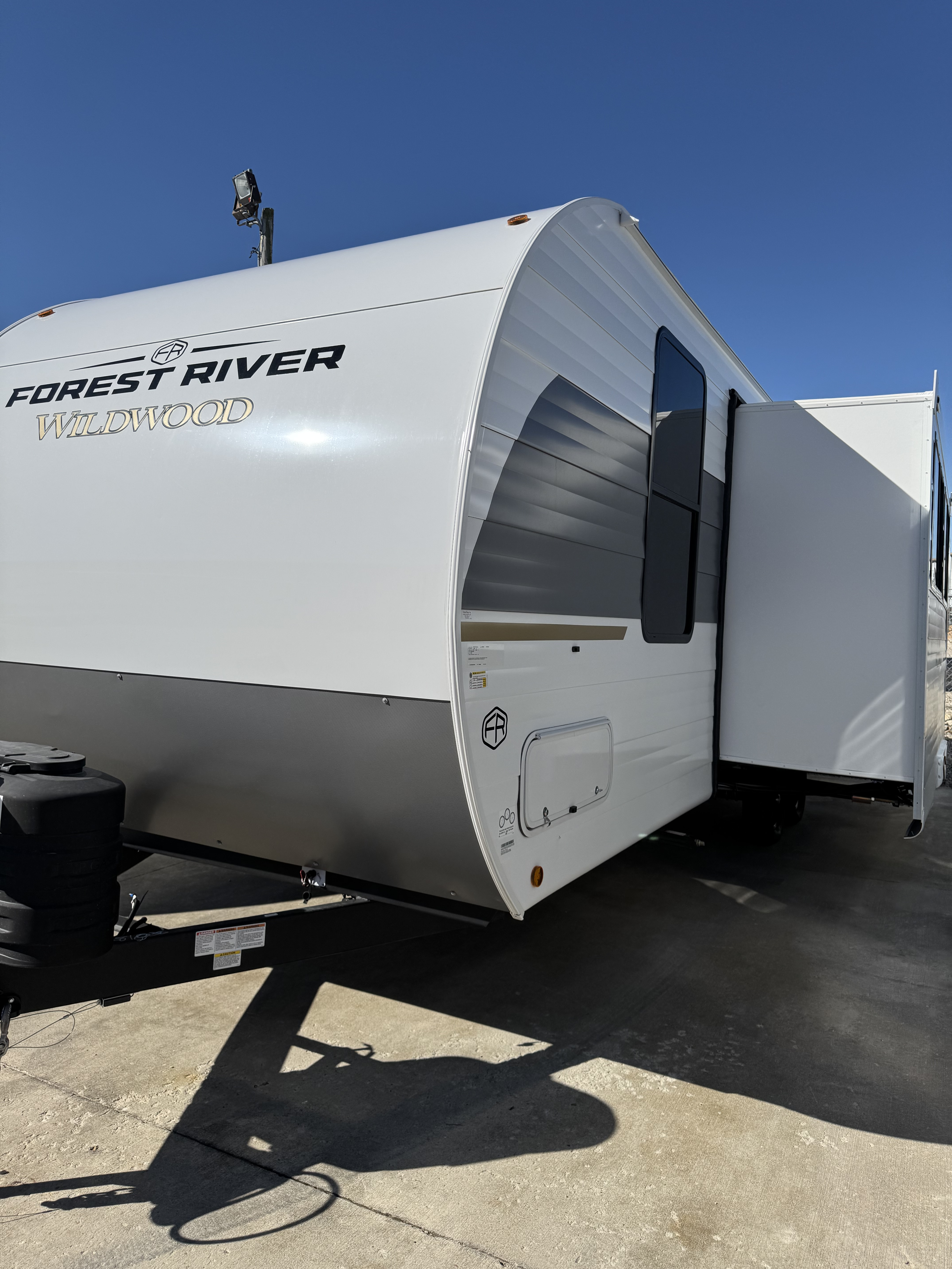 New, 2025, Forest River, Wildwood 28DBUD, Travel Trailers