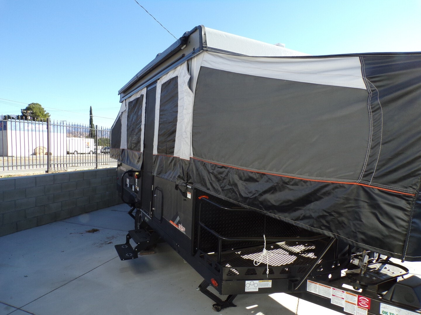 RV Travel Trailers for Sale at Banning RV Discount Center
