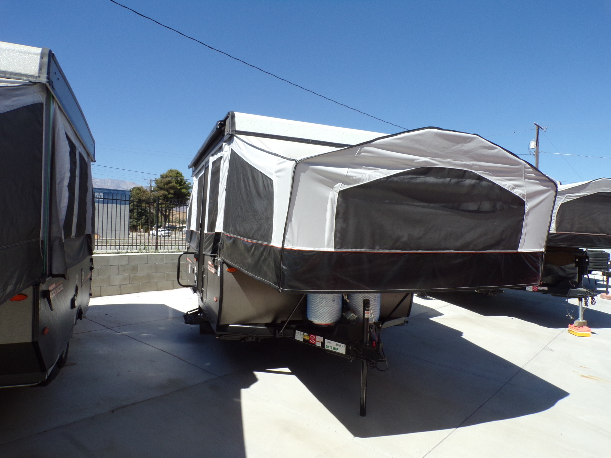 RV Travel Trailers for Sale at Banning RV Discount Center