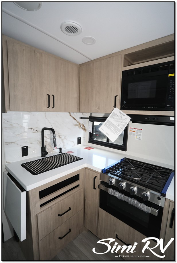 New 2026 Grand Design Imagine 2470BH for sale in Simi Valley, CA