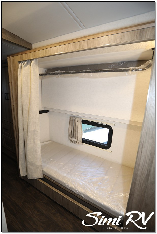 Sunstar/31B/2025 image-17