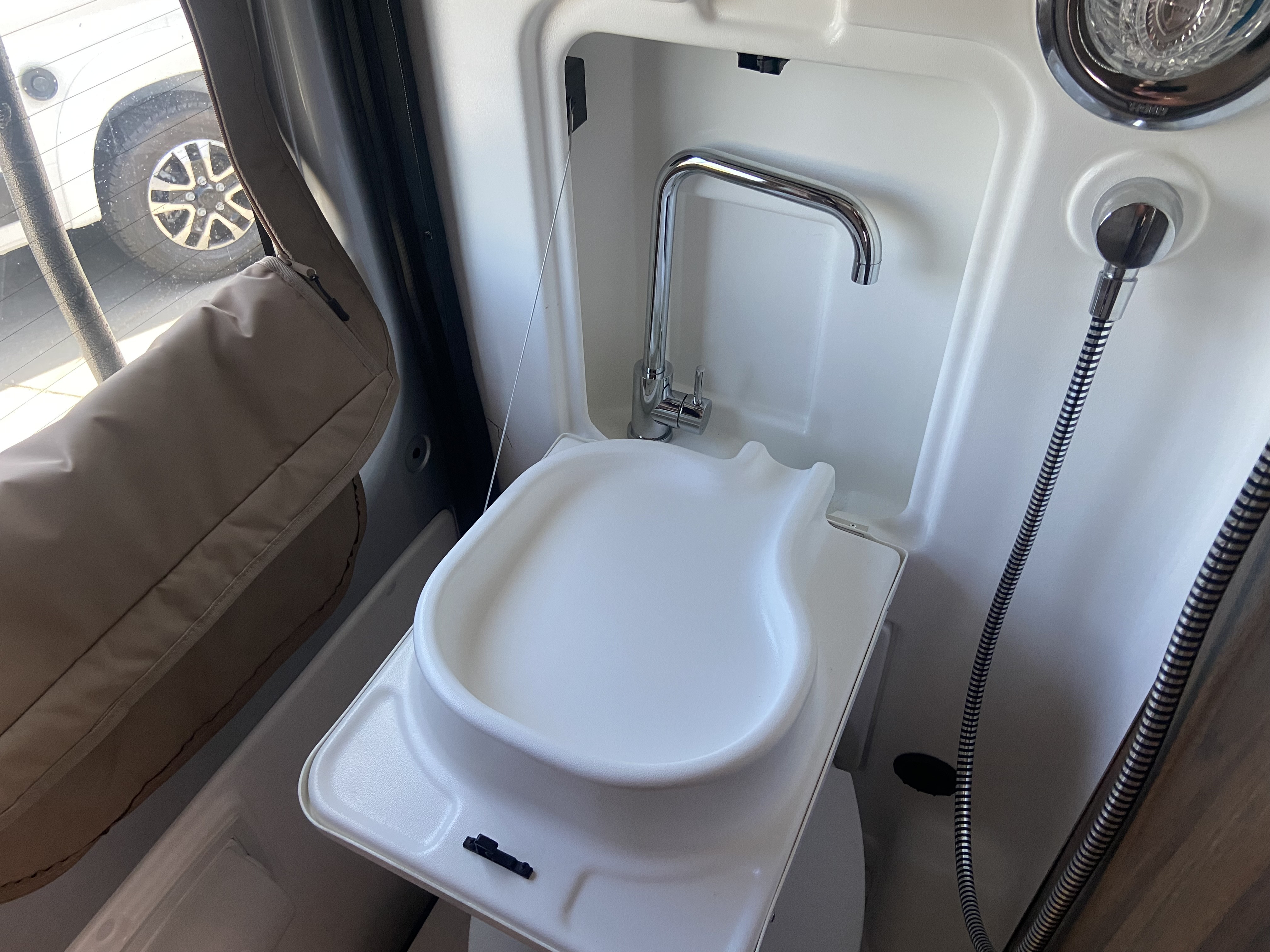 2025 Travato/59K/2025 image-10