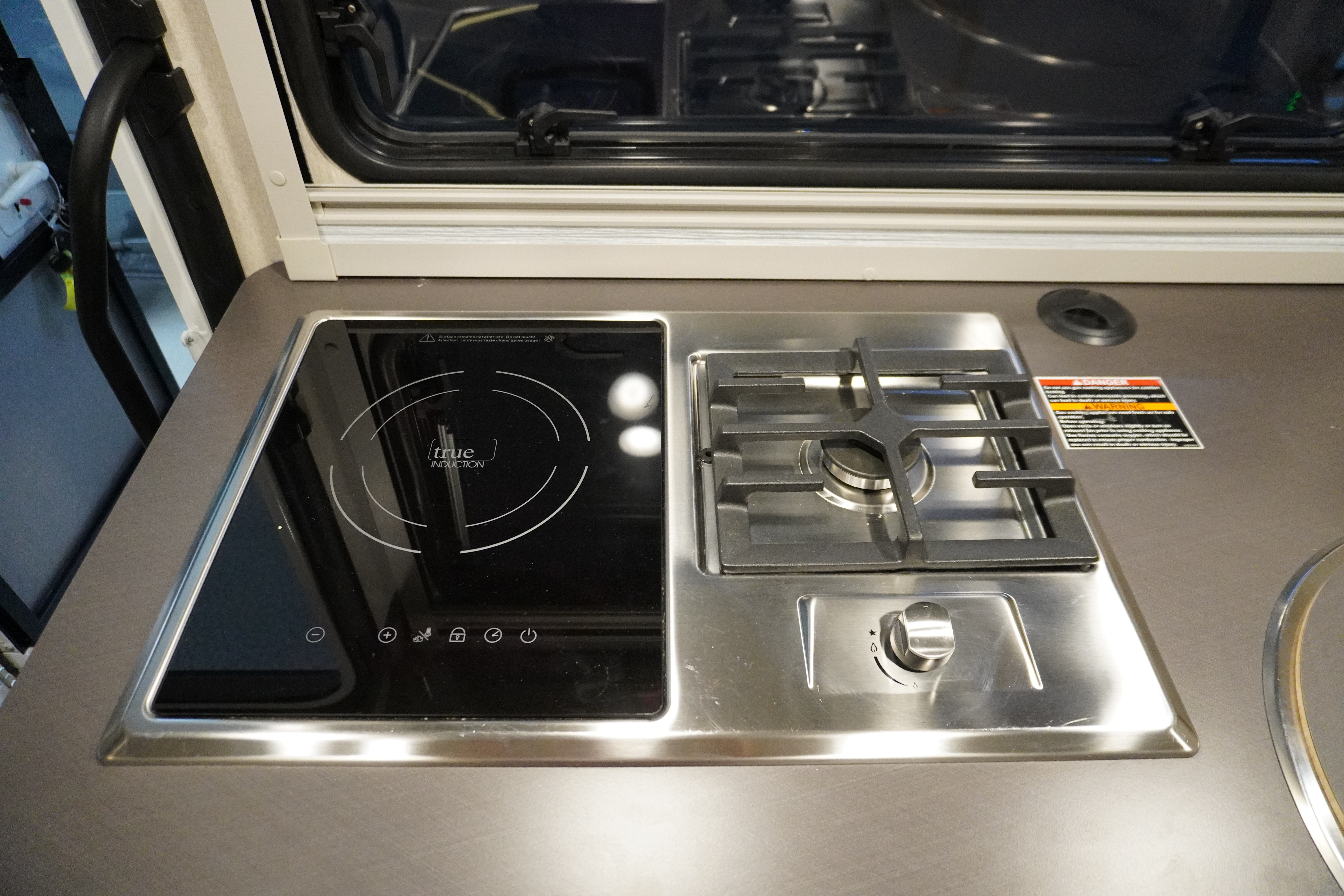 View 24R/24R/2026 image-15