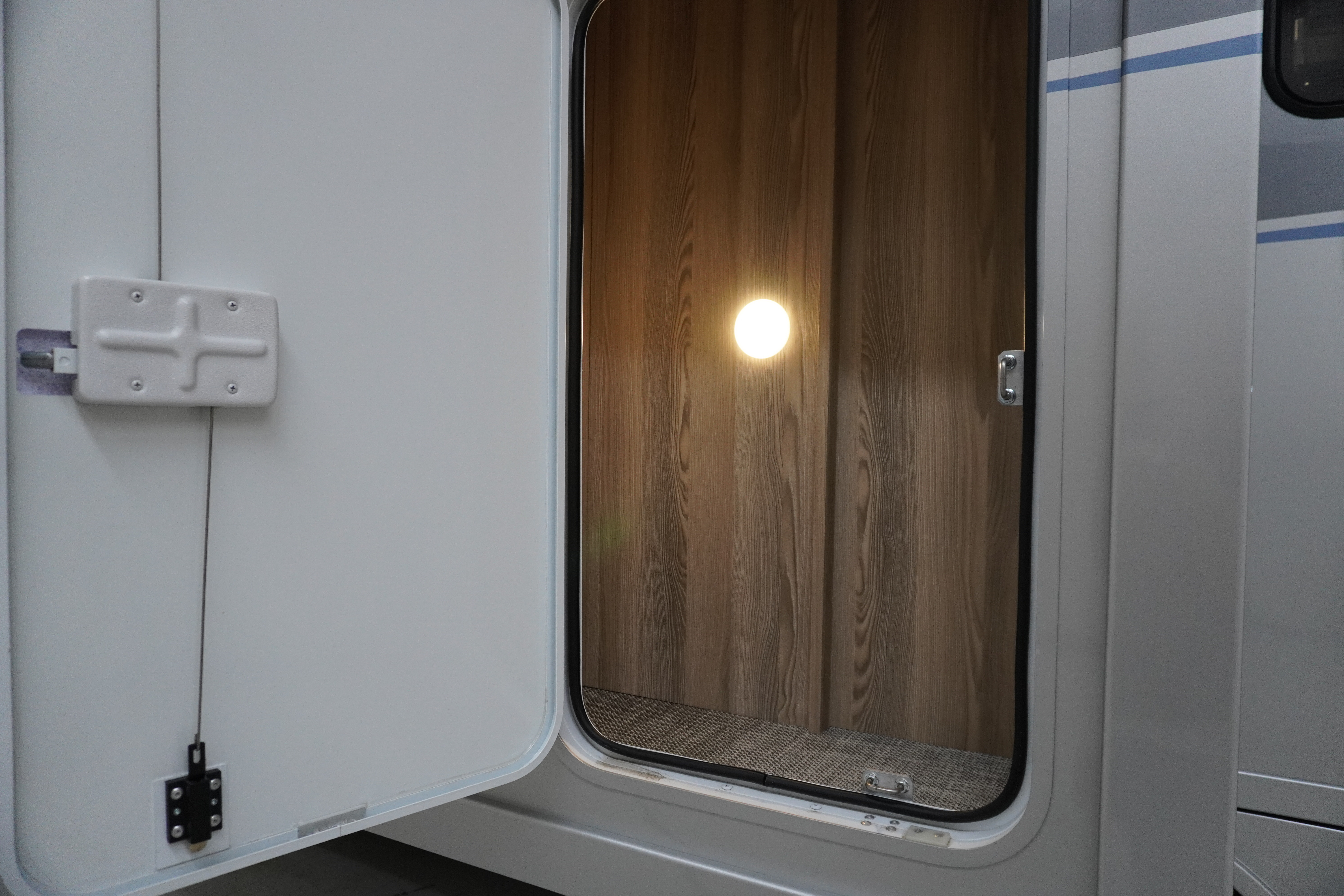 2025 View 24T/24T/2025 image-7