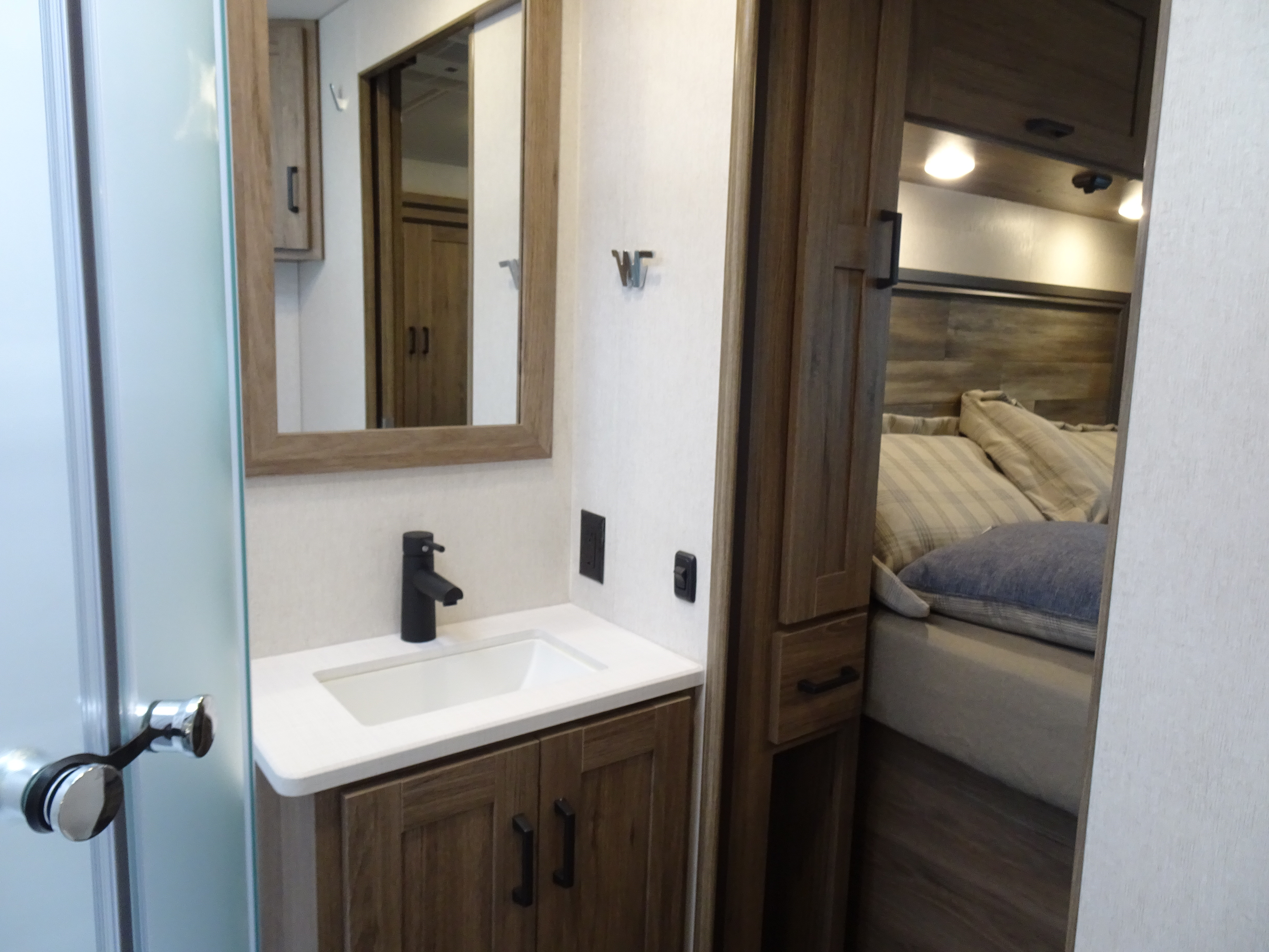 Vista/31B/2025 image-23