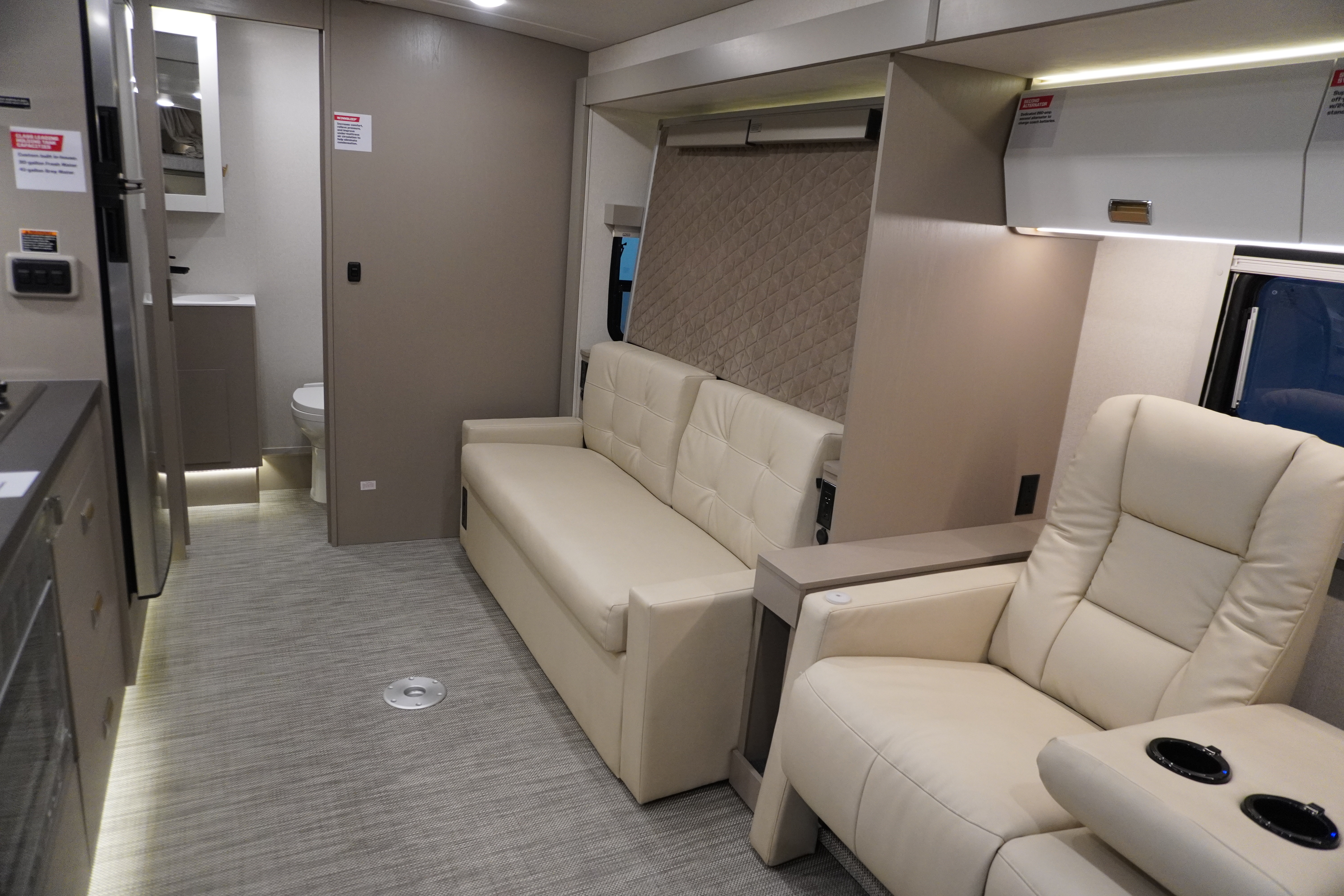 View/24D/2026 image-10