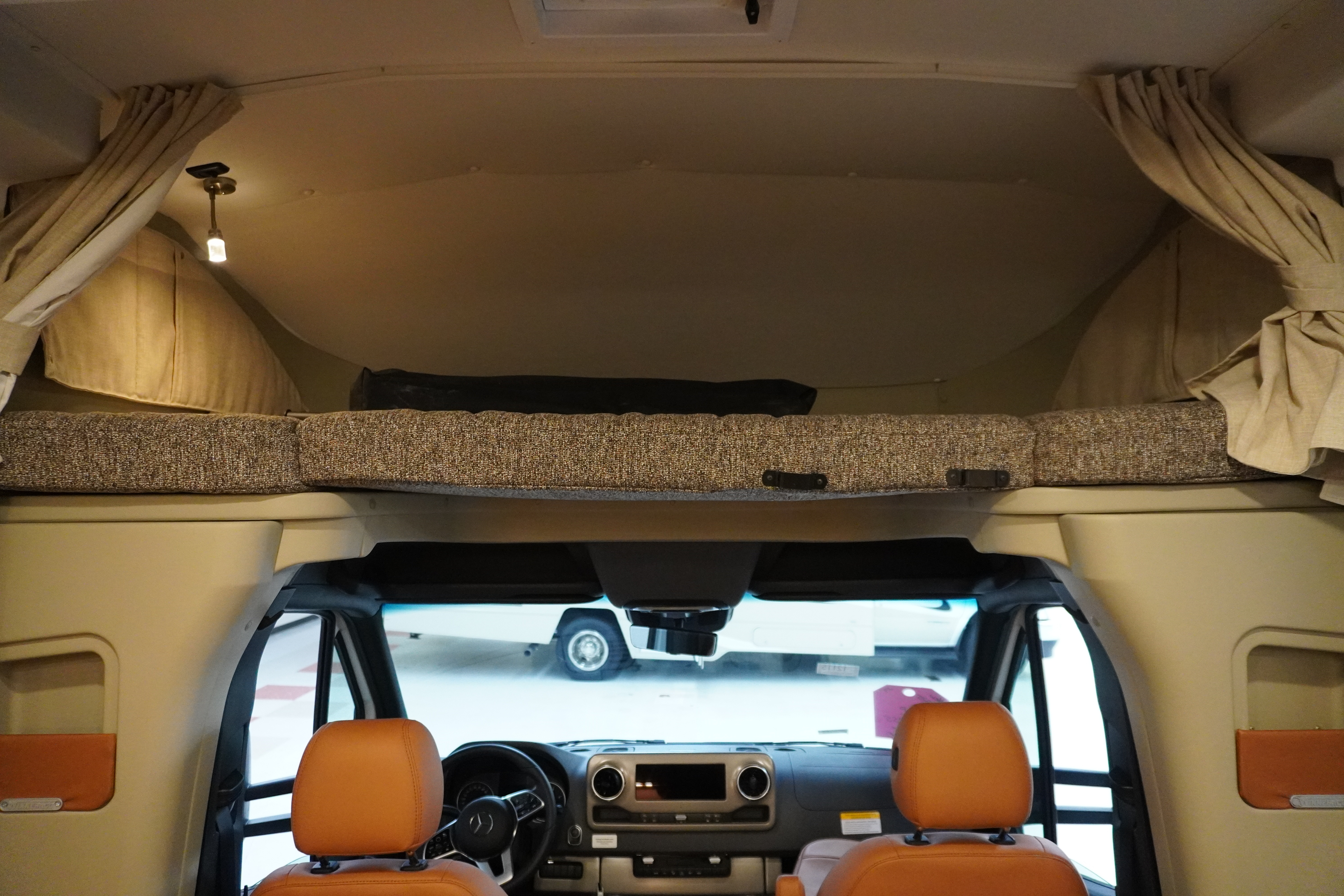 2025 View 24T/24T/2025 image-11