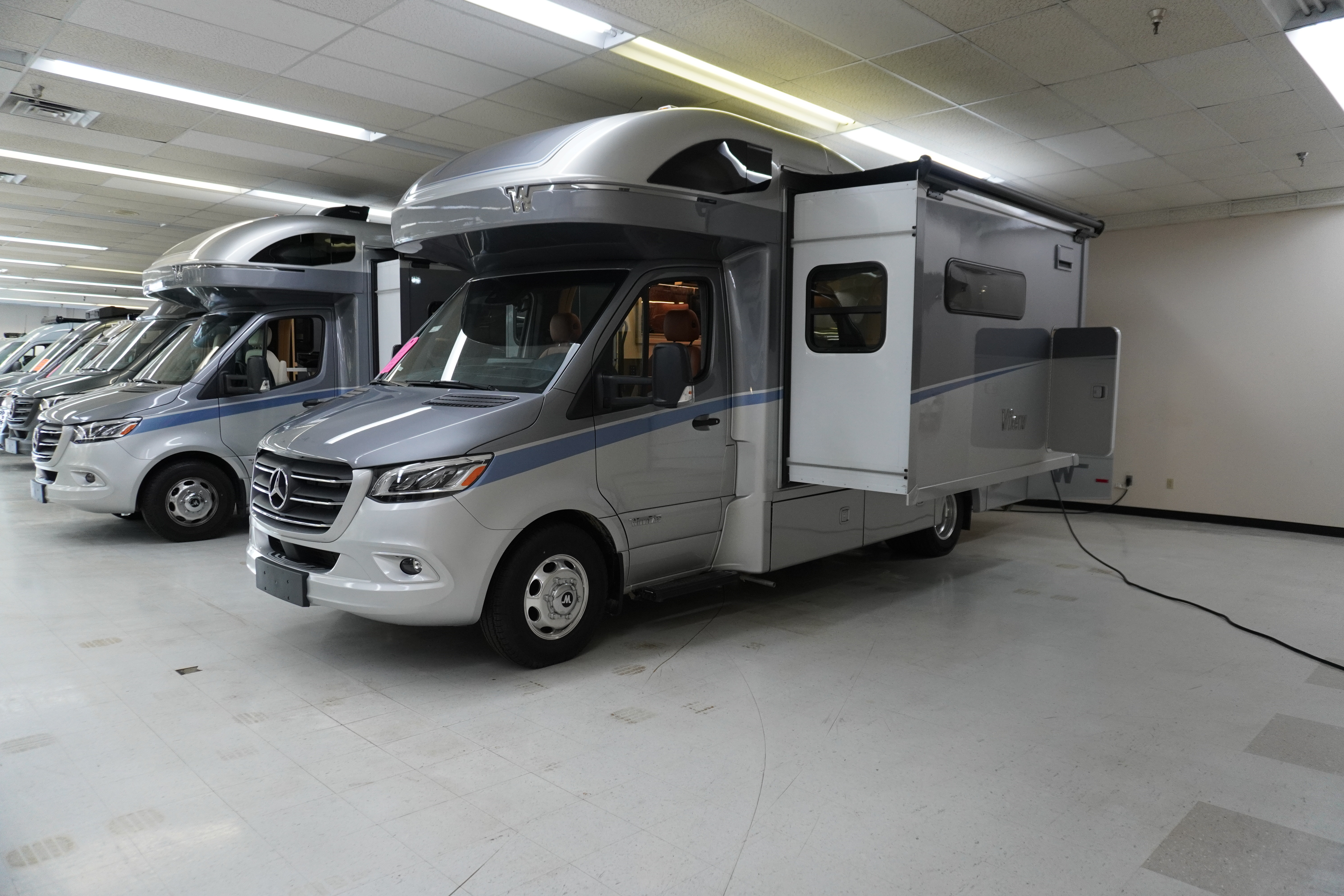 2025 View 24T/24T/2025 image-2