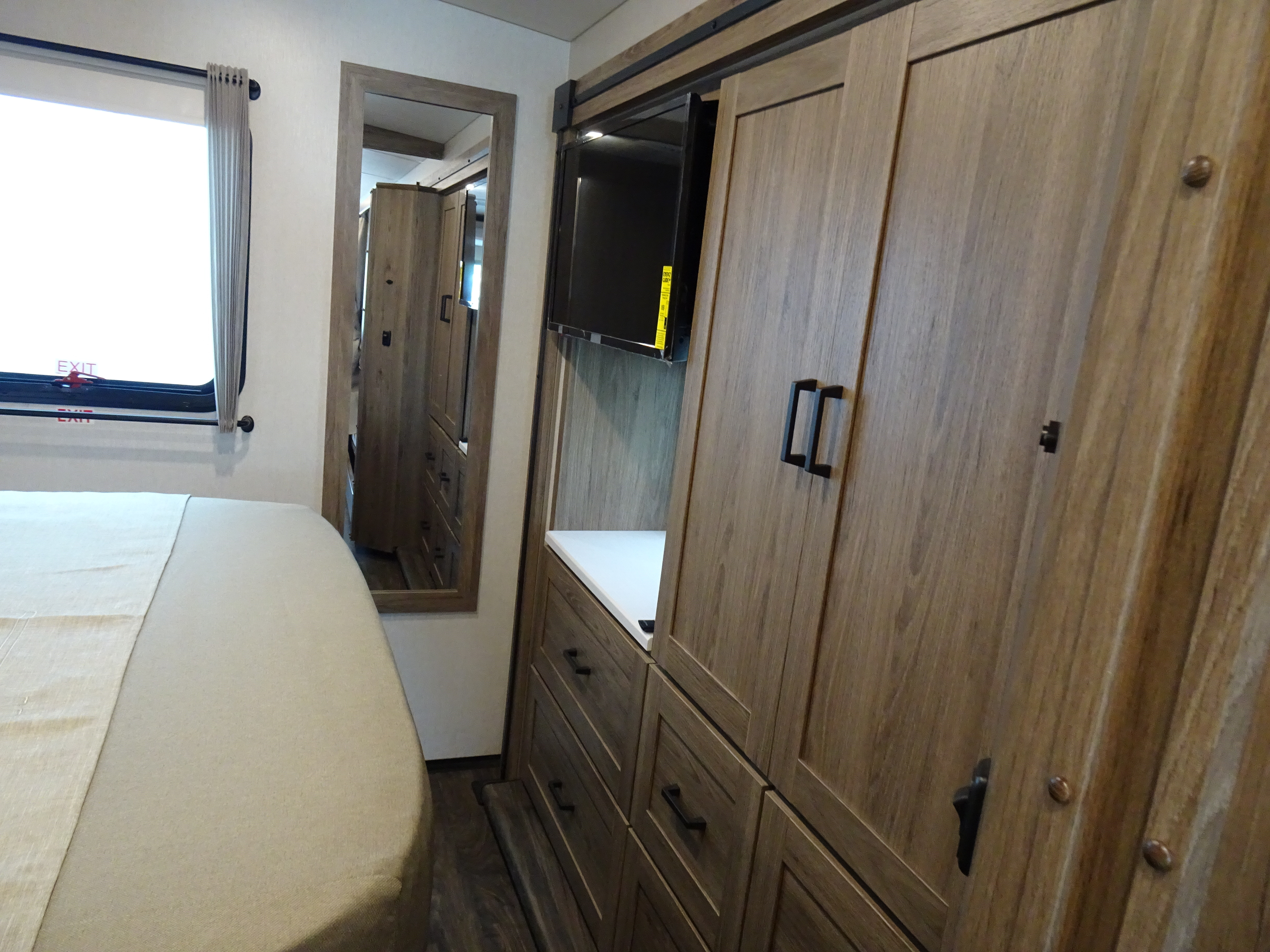 Vista/31B/2025 image-19