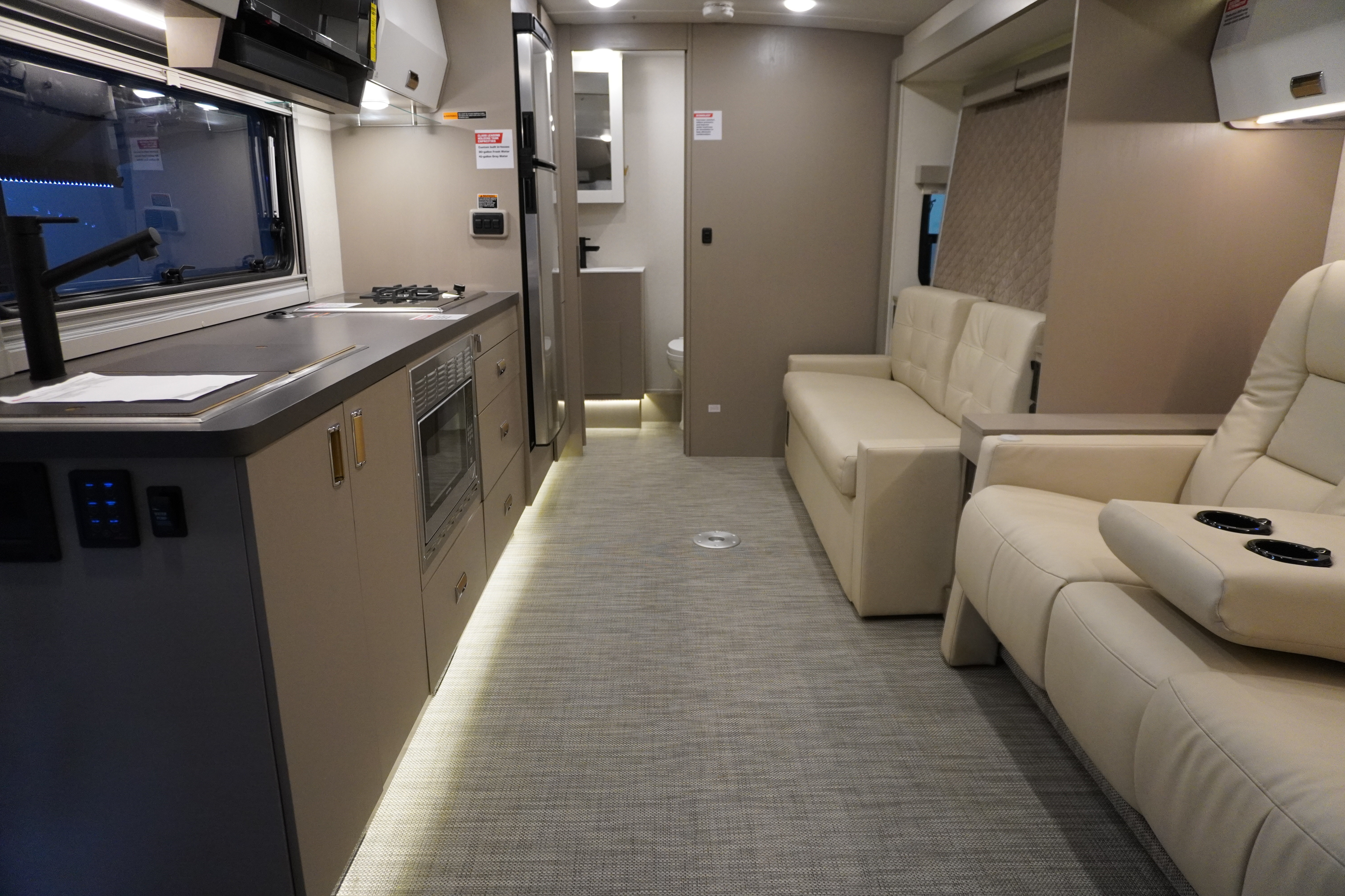 View/24D/2026 image-16