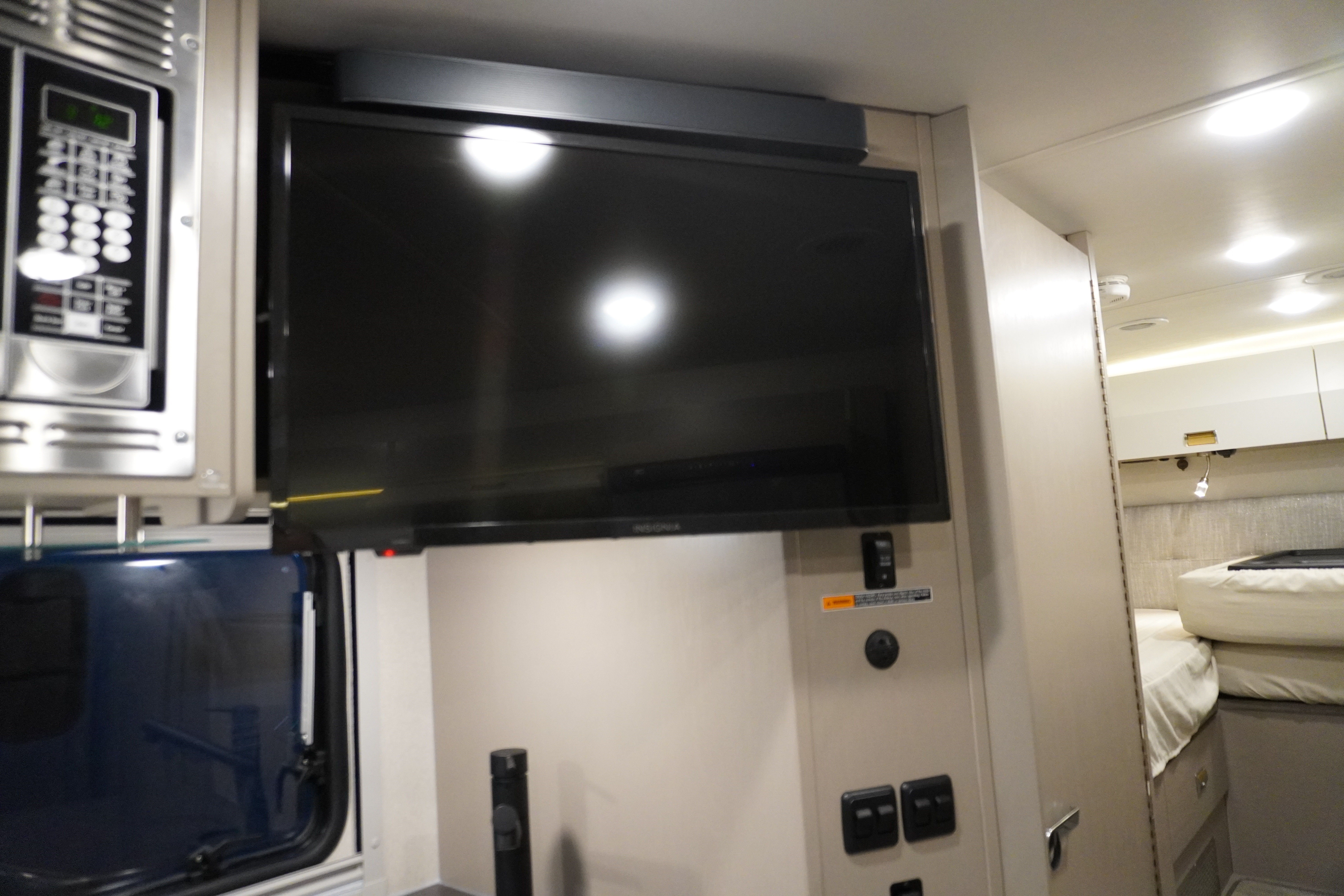 View 24R/24R/2026 image-16