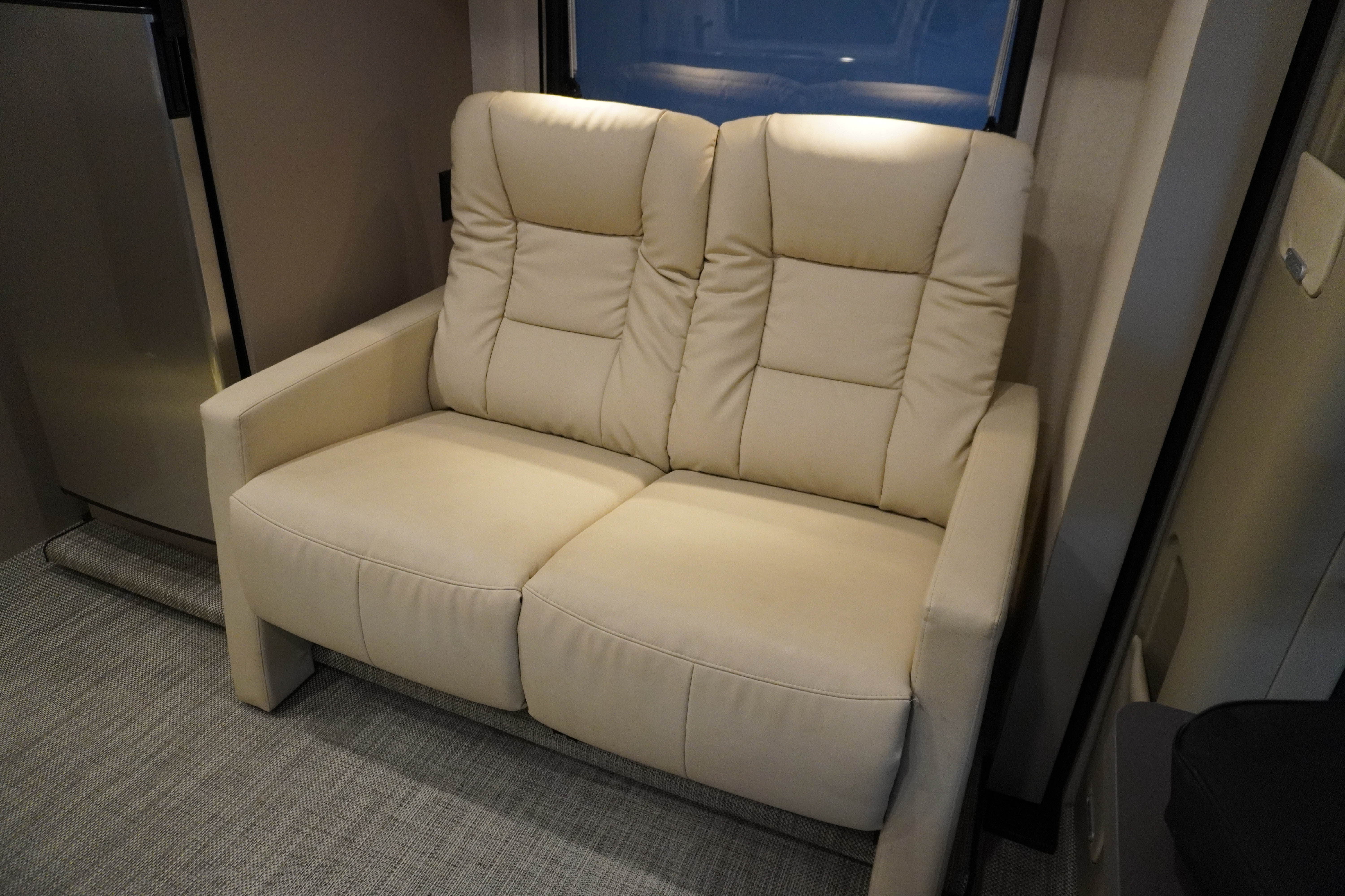 View 24R/24R/2026 image-11