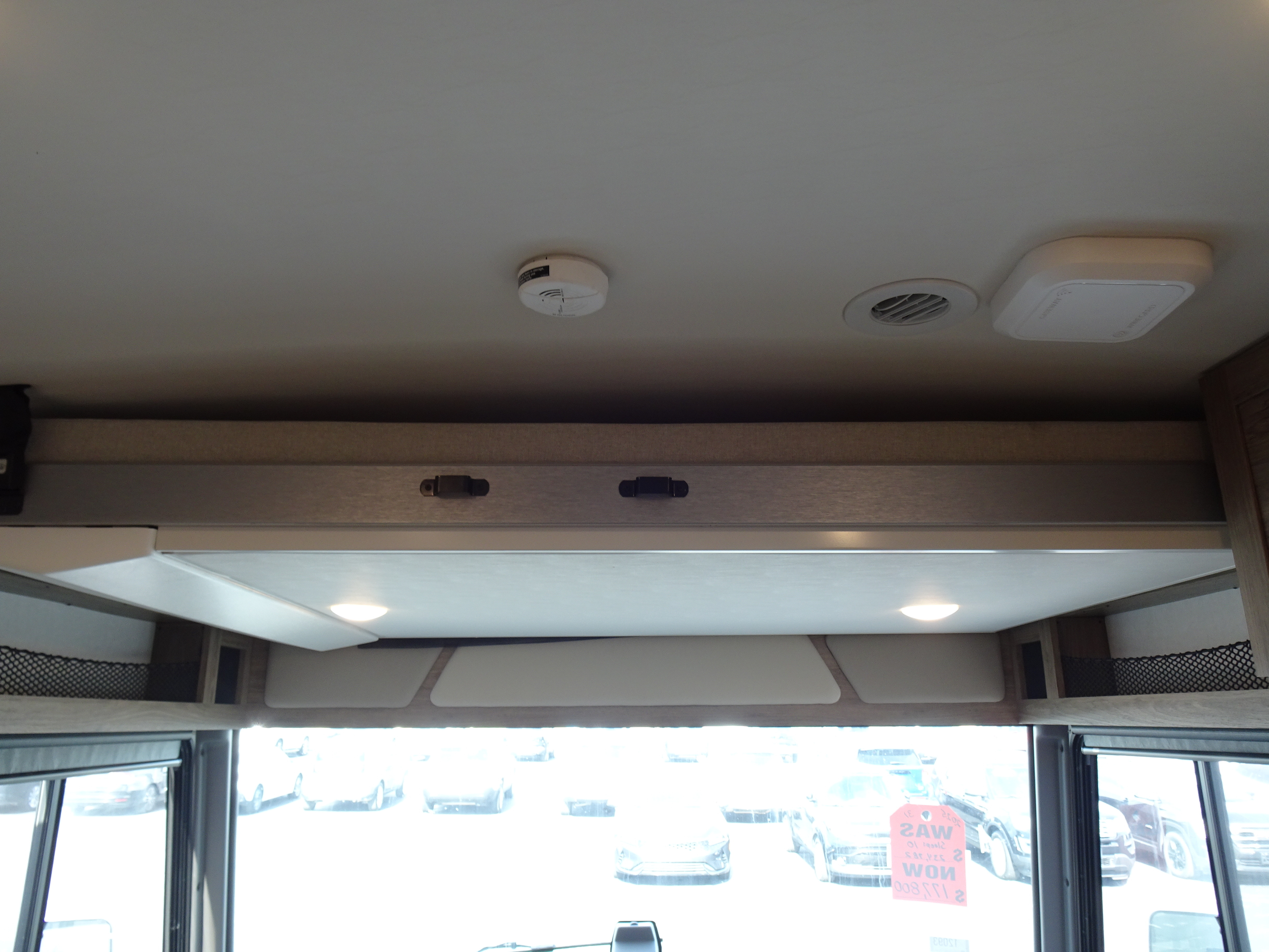 Vista/31B/2025 image-10