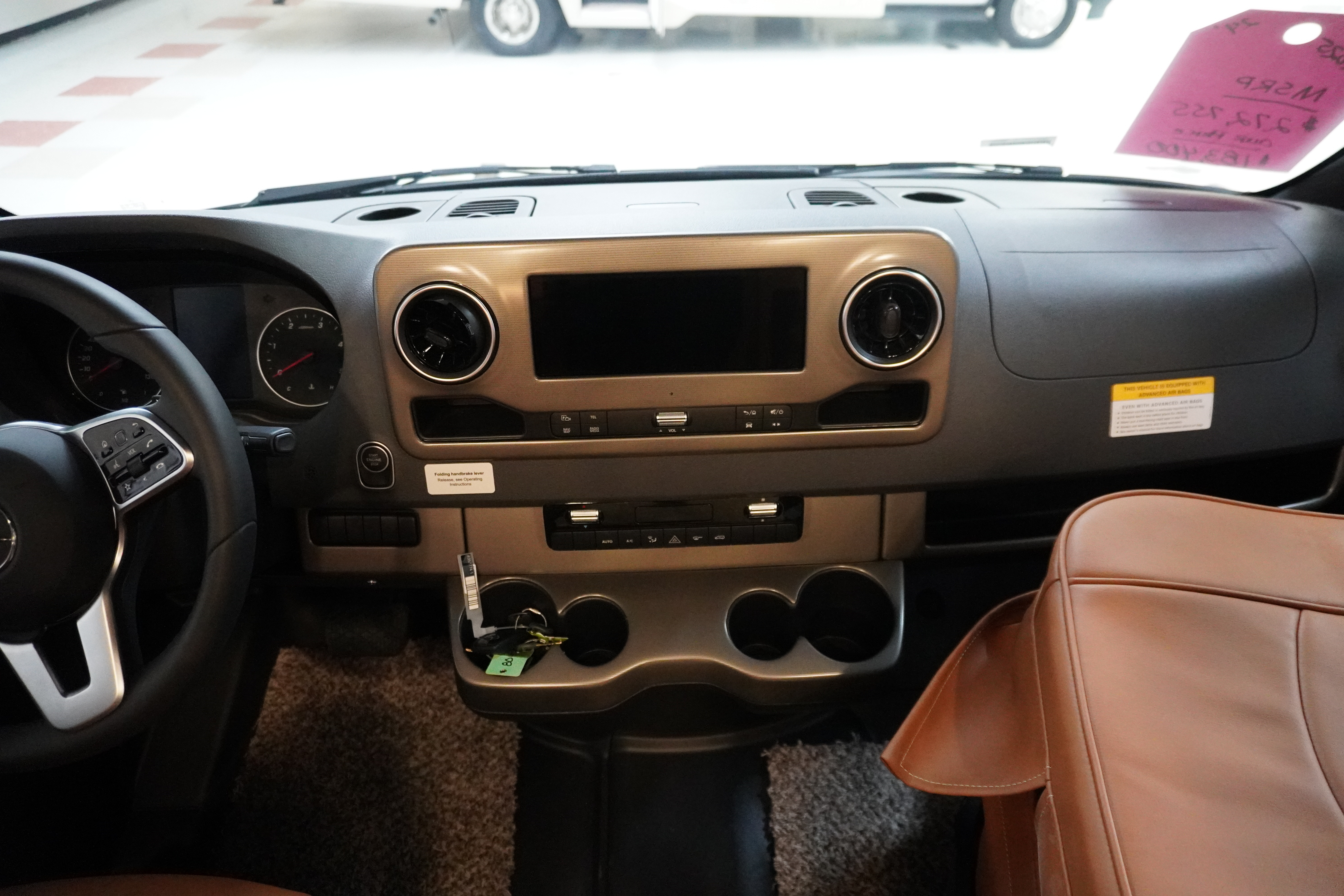 2025 View 24T/24T/2025 image-9