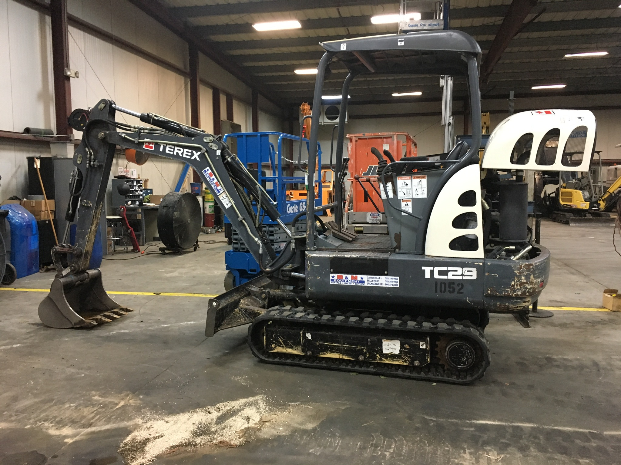 B & M Equipment Rentals & Sales 2 Locations In Florida