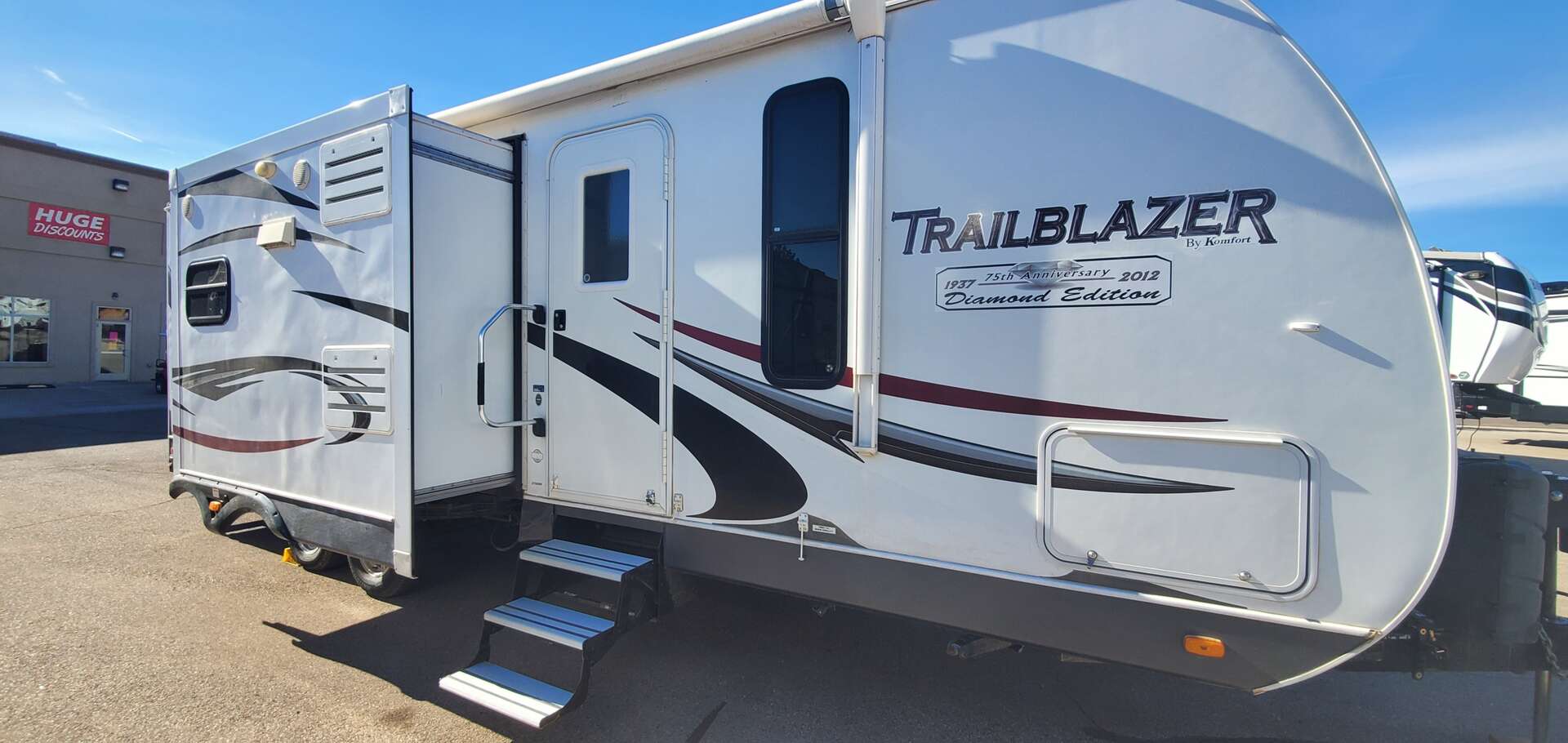 2013 Dutchmen Komfort Trailblazer 2700RB 2013 Motorhome in Saint