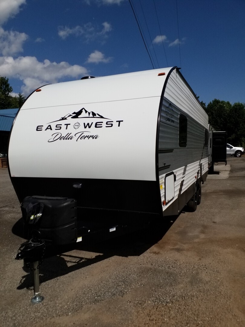 New 2022 Forest River Della Terra Trailer Det200rd In Bassett Va
