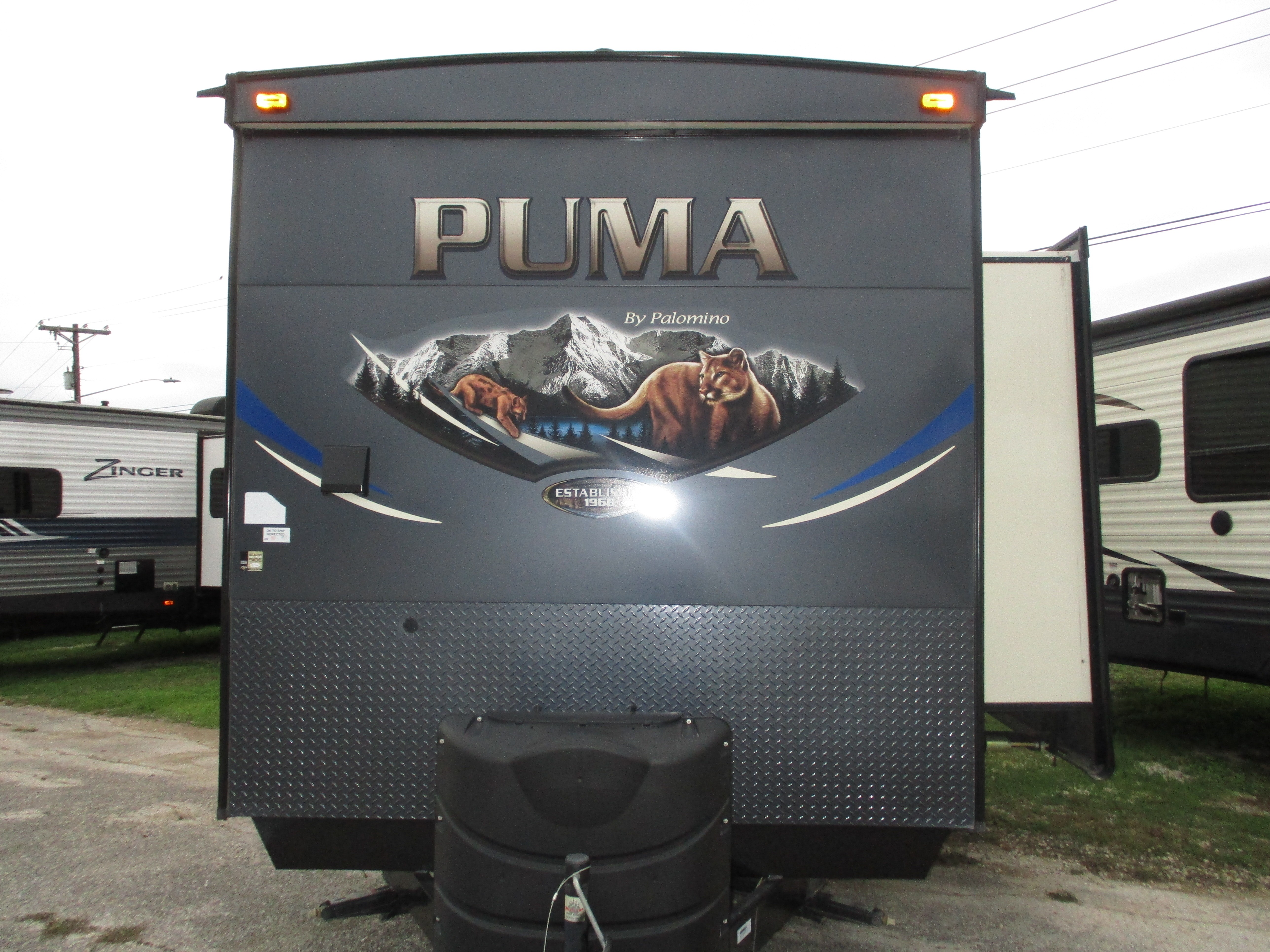 2019 puma 38rlb
