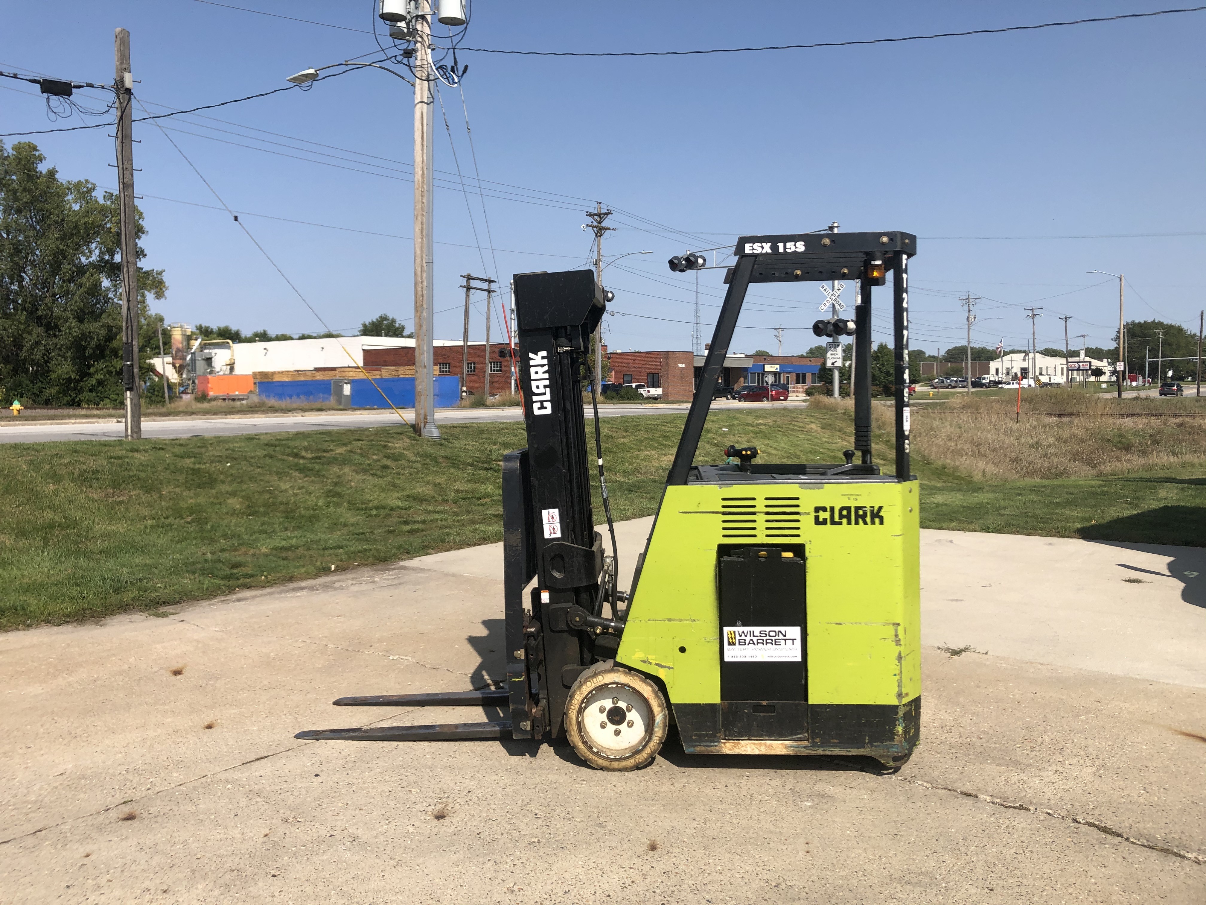 Used 2015 CLARK ESX 15S in Des Moines, IA