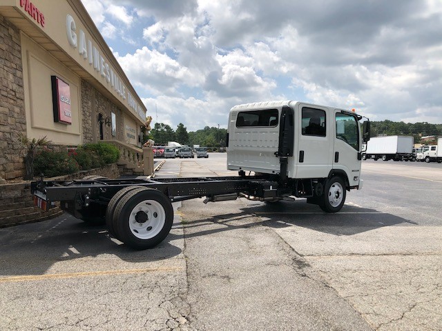 IsuzuNPR HD Crew Cab Gas 12 Available3
