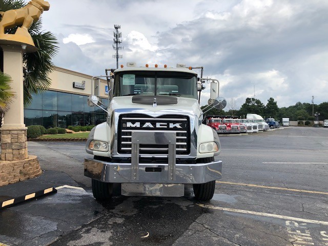 MackGU8132