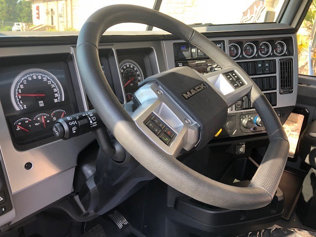 MackGR64B5
