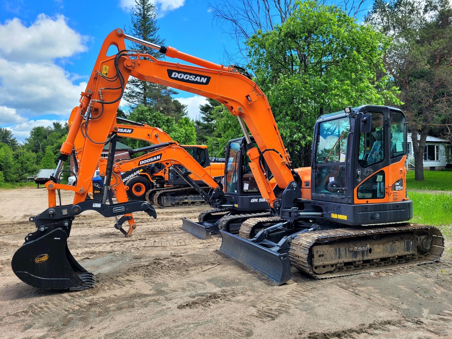 Construction Equipment Sales & Rentals Sundridge, Ontario Dealer